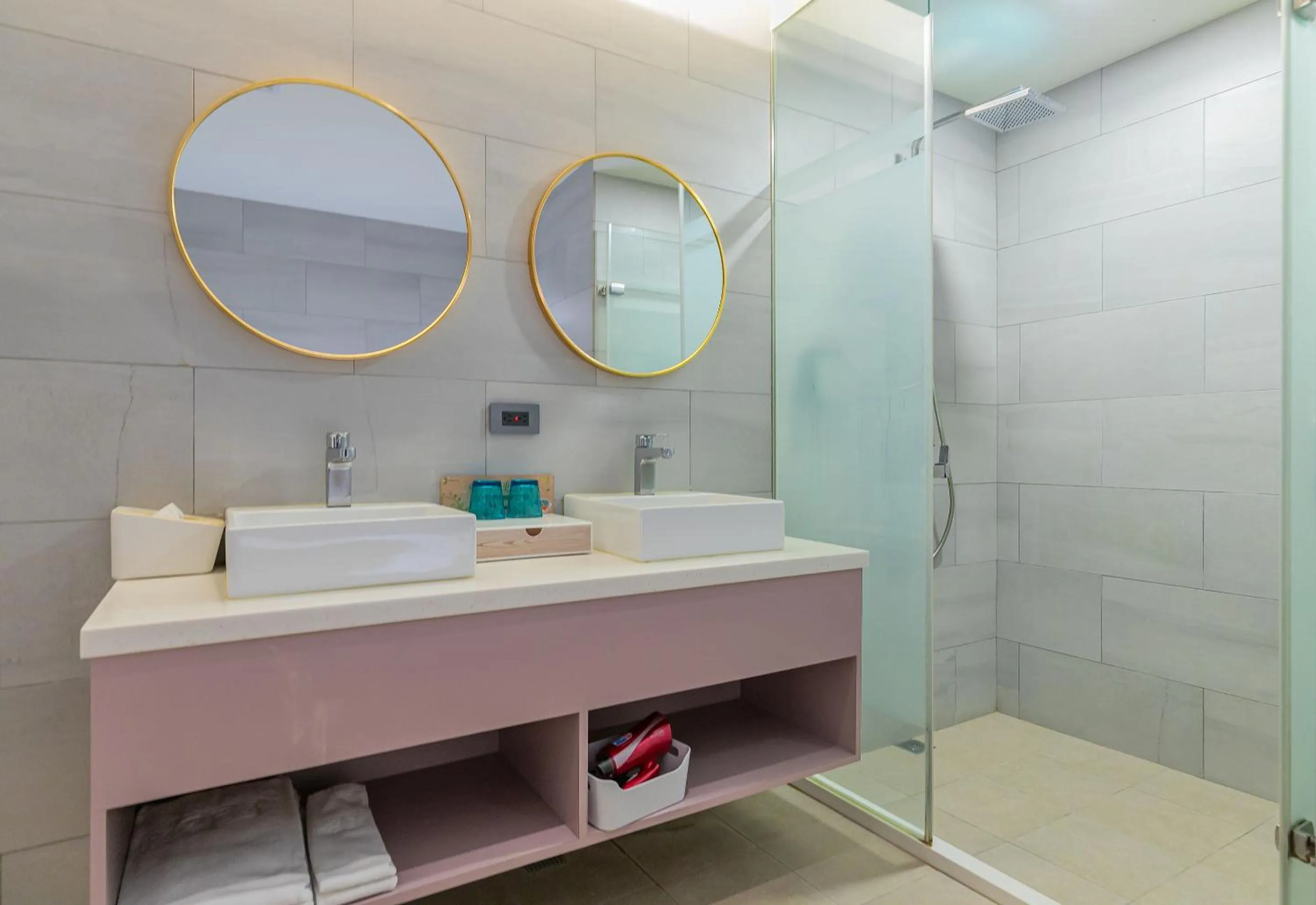 里萊行旅 - Lilai Motel