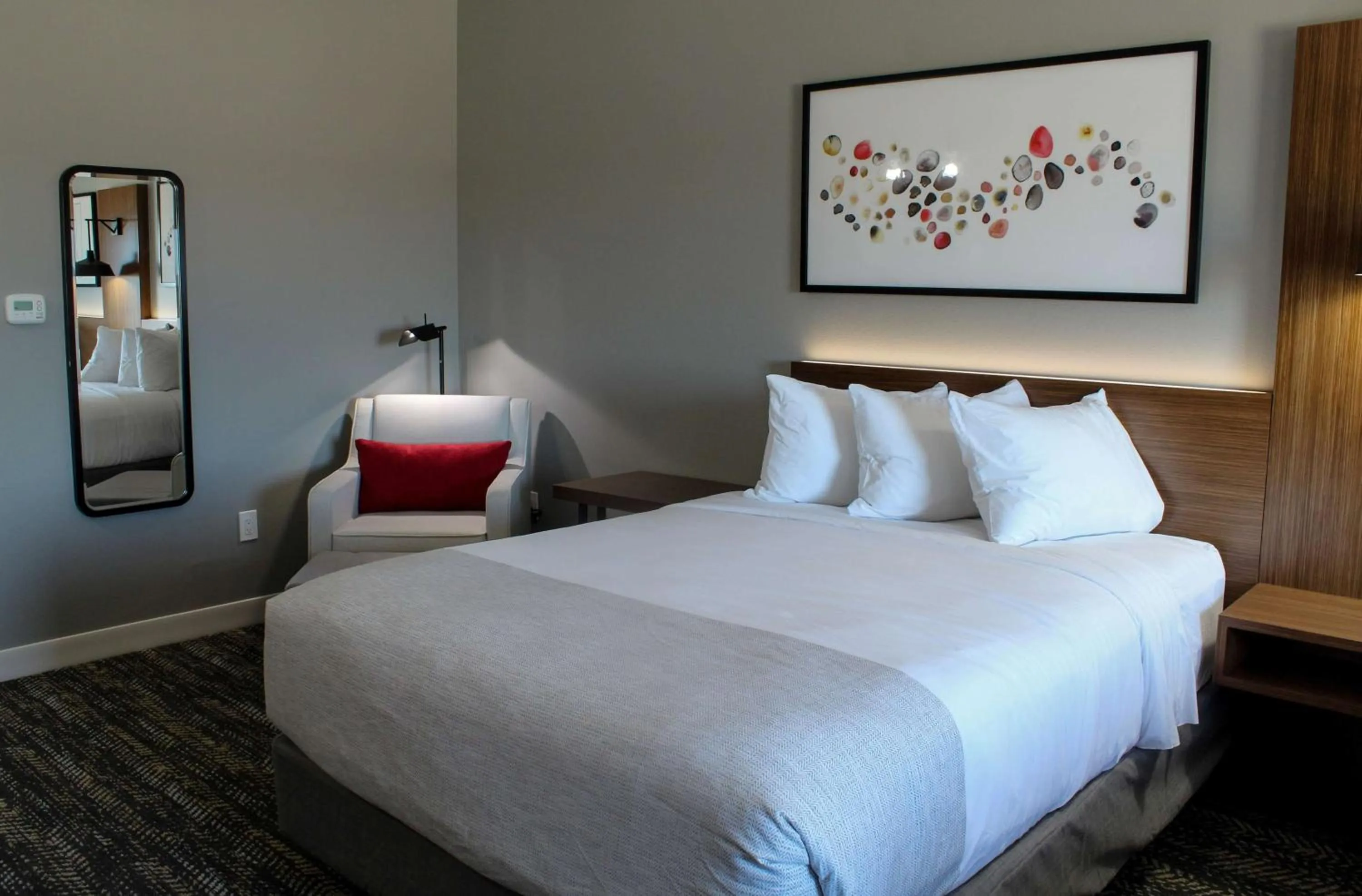 Bed in Hawthorn Extended Stay by Wyndham Oklahoma City Airport