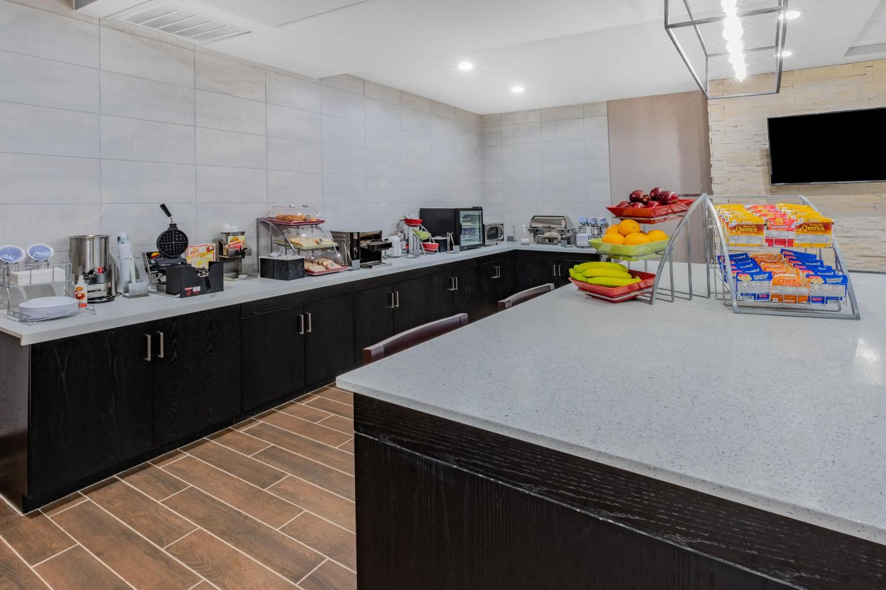 Breakfast in Hawthorn Extended Stay by Wyndham Oklahoma City Airport