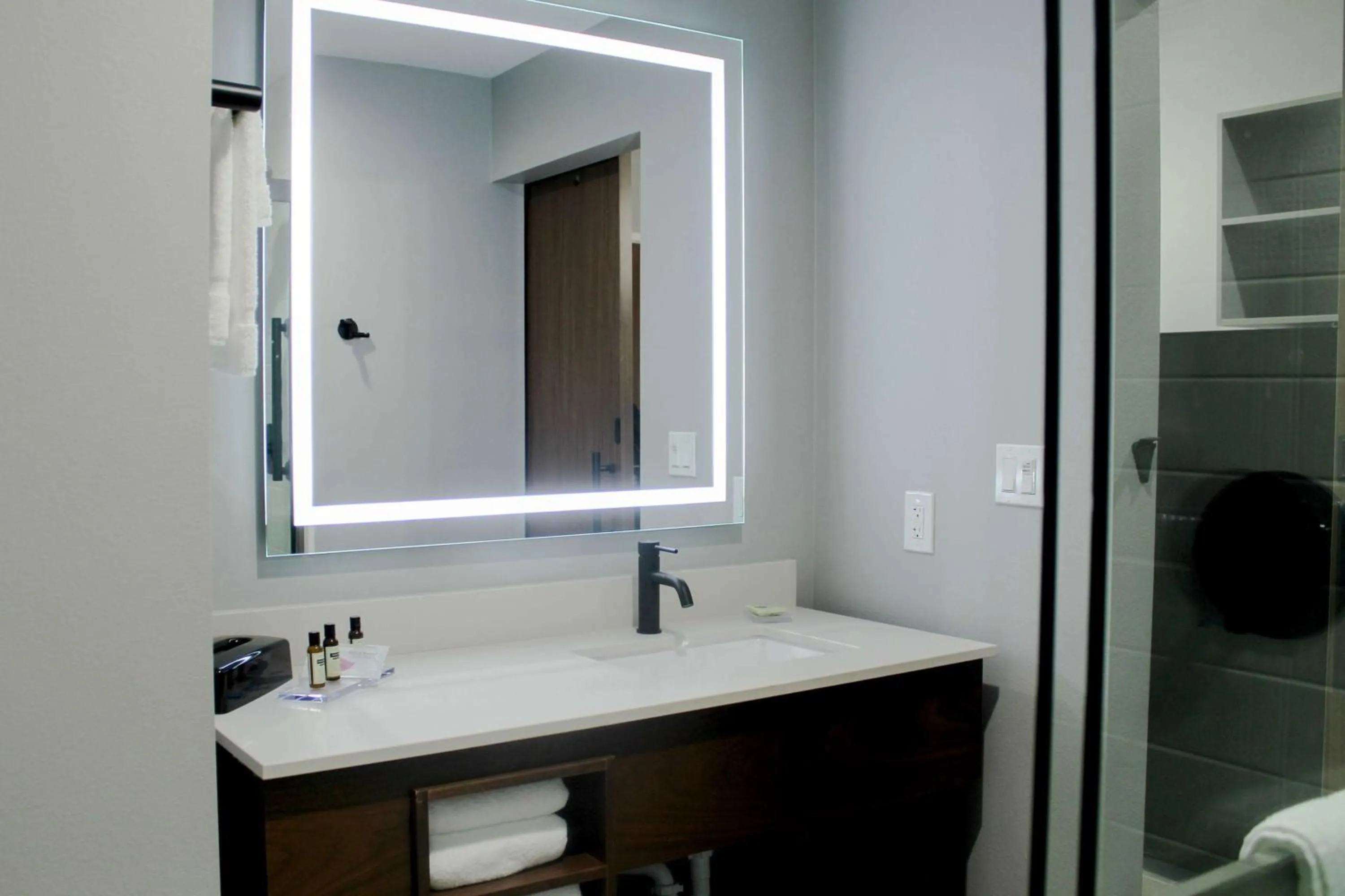 Bathroom in Hawthorn Extended Stay by Wyndham Oklahoma City Airport