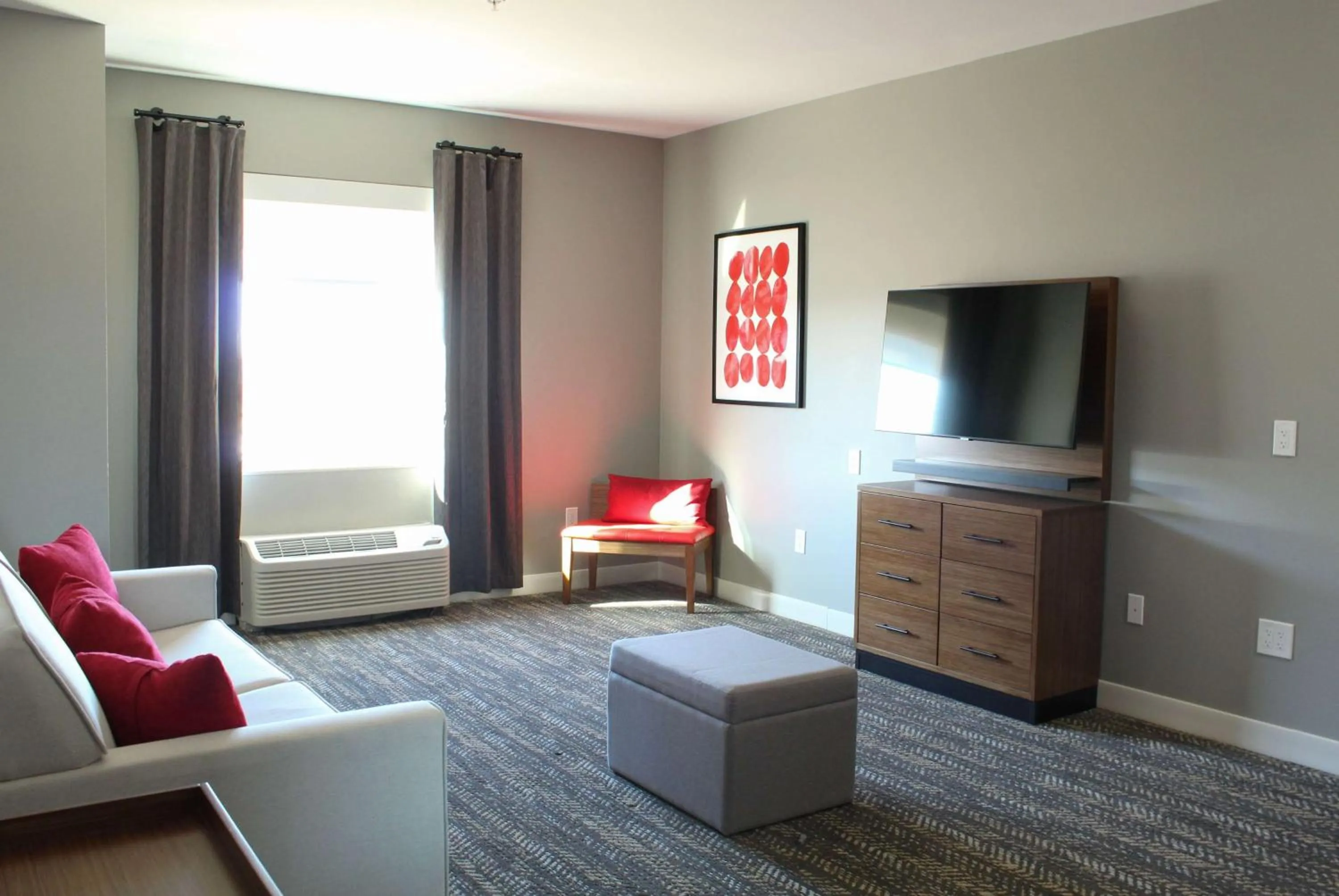 Living room in Hawthorn Extended Stay by Wyndham Oklahoma City Airport