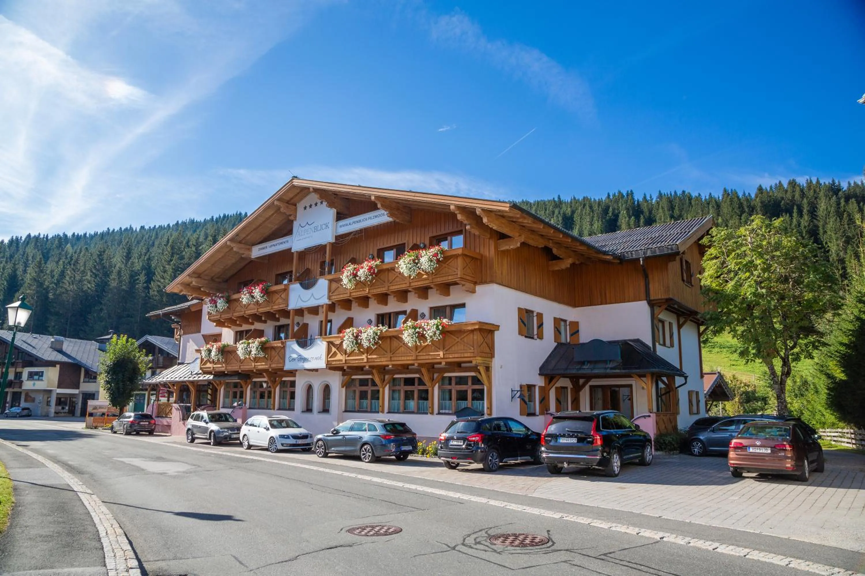 Property building in Hotel Alpenblick