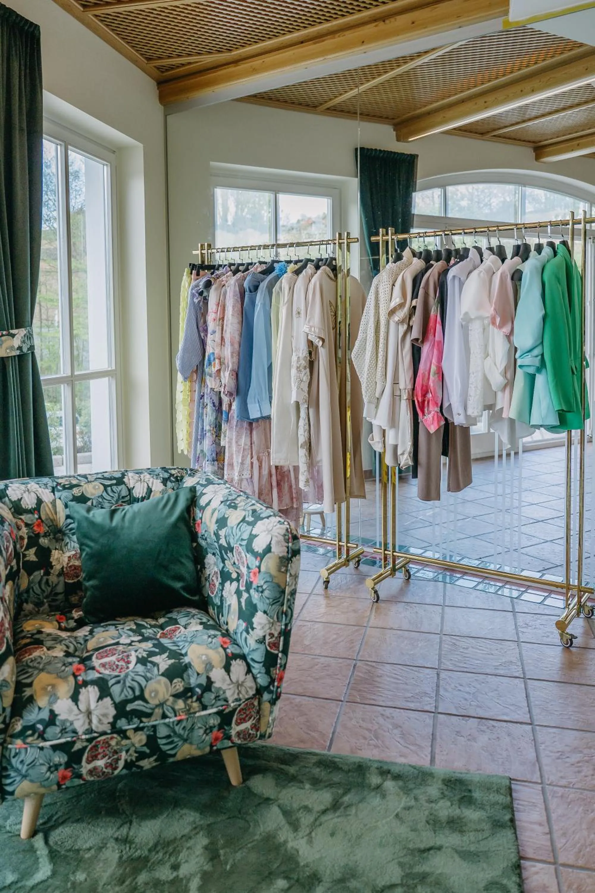 wardrobe in Hotel Albizia