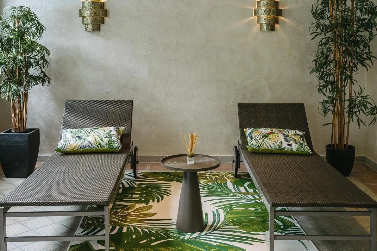 Seating area in Hotel Albizia