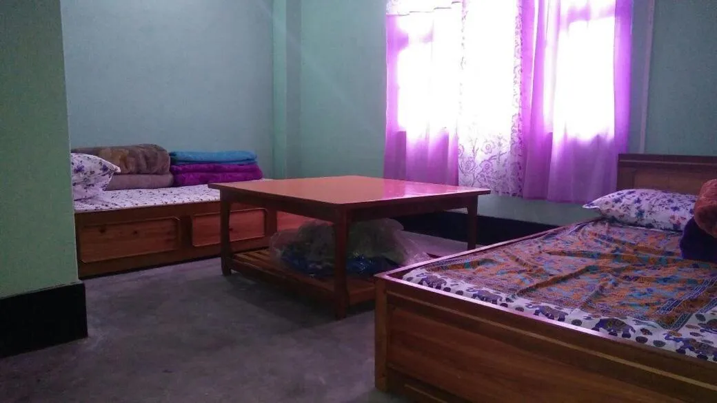 Bedroom, Bed in Himalayan Viewpoint