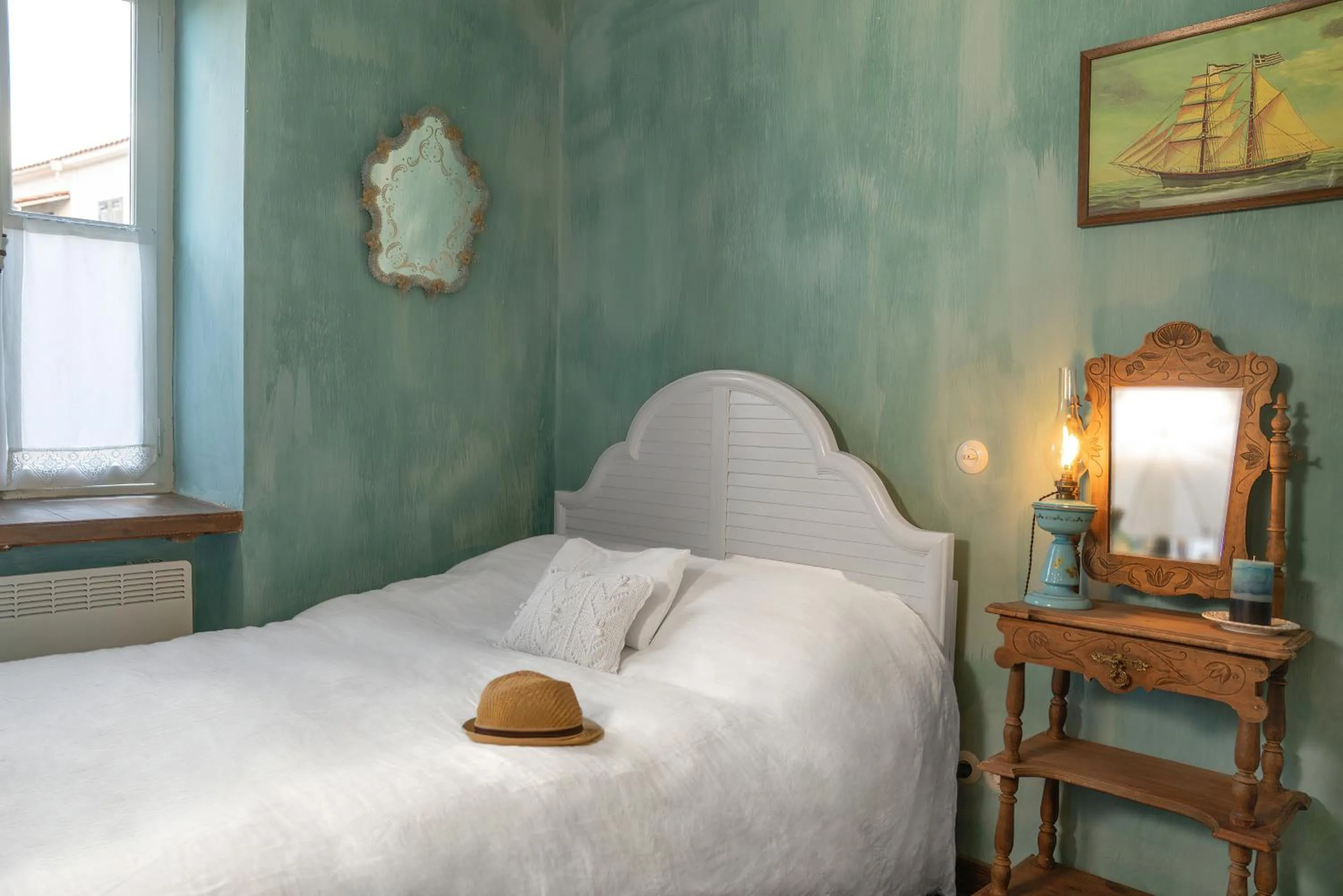 Bed in The 1813 Painter's Villa by Neuvel