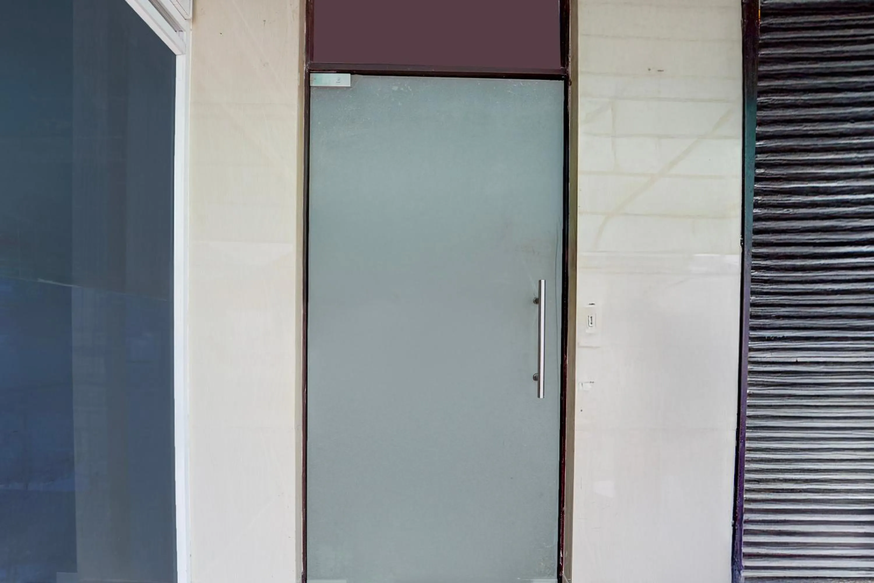 Facade/entrance in Hotel O Kollamkudimughal Kakkanad Formerly Diamond Inn