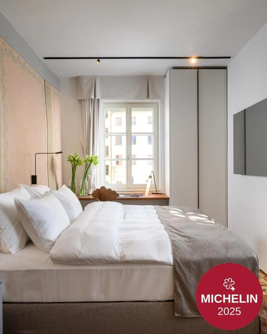 Bed in Zlata Ladjica Boutique Hotel