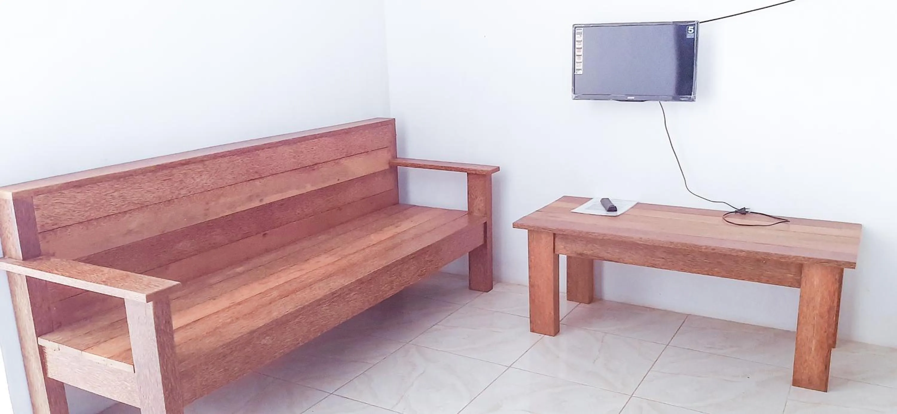 TV and multimedia in Villa Kebun Jeruk Syariah Malang by ecommerceloka