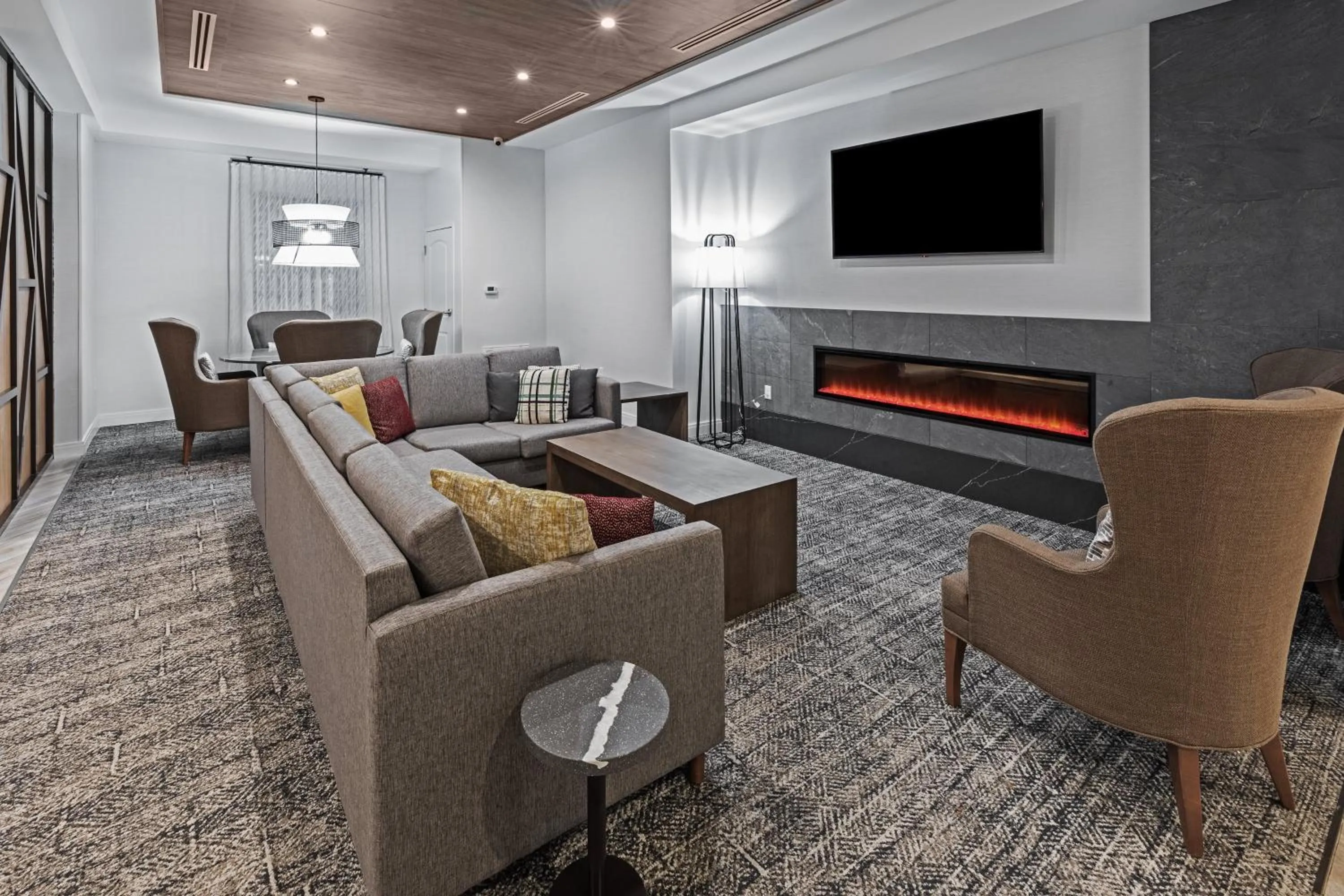 Lobby or reception in Staybridge Suites - Portland by IHG