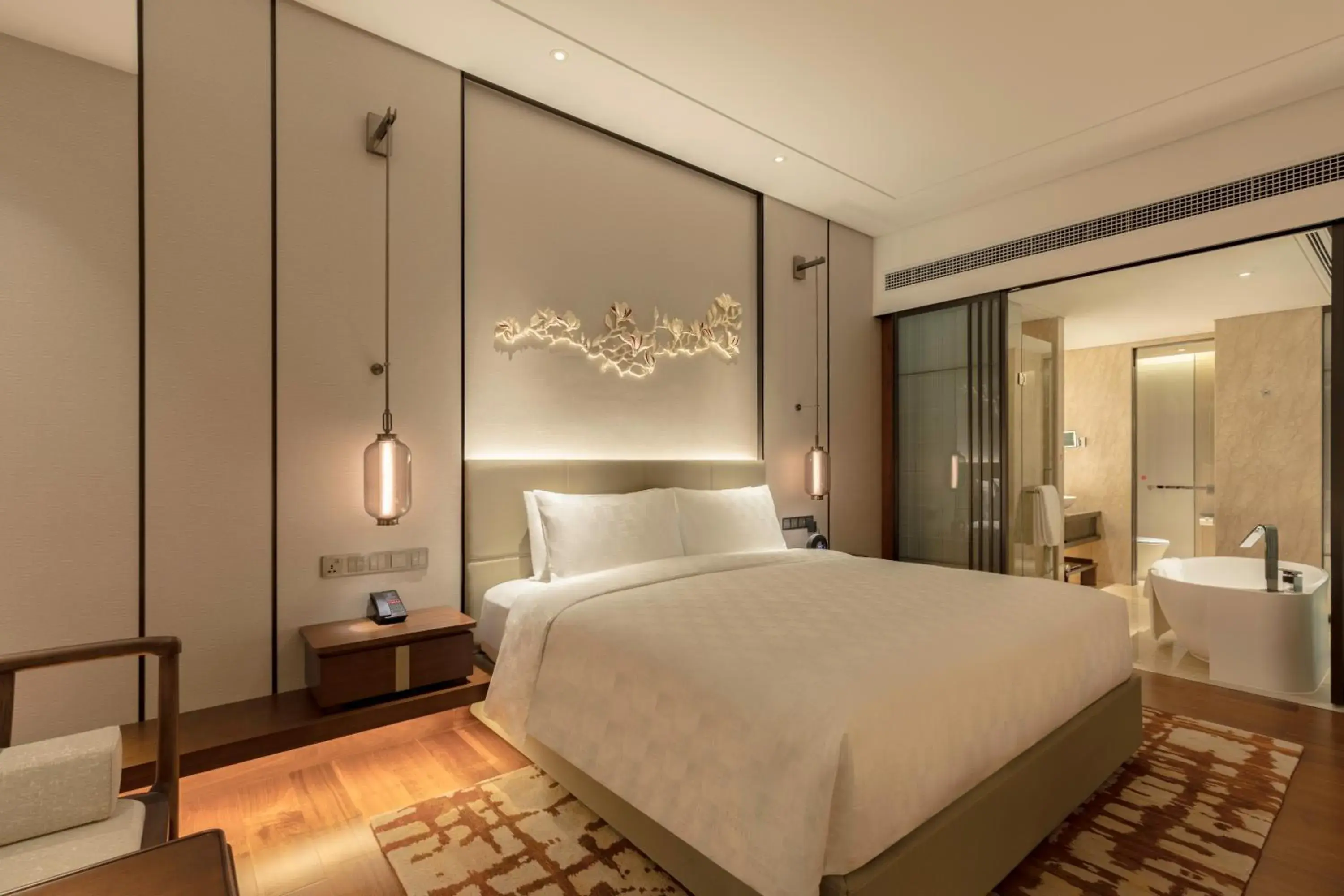 Bed in HUALUXE Beijing Xinan Bed in HUALUXE Beijing Xinan