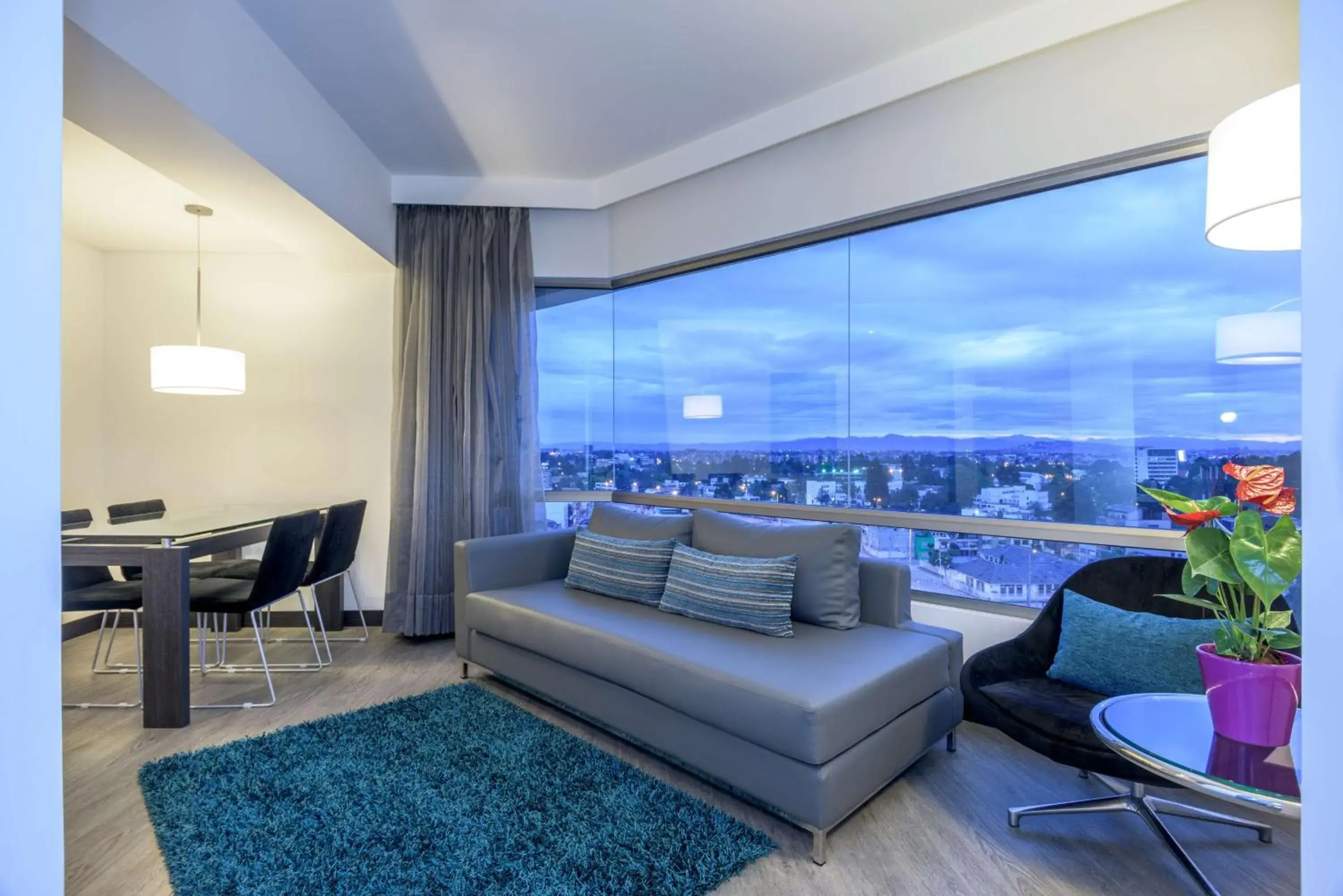 Photo of the whole room in NH Bogota Urban 26 Royal Photo of the whole room in NH Bogota Urban 26 Royal