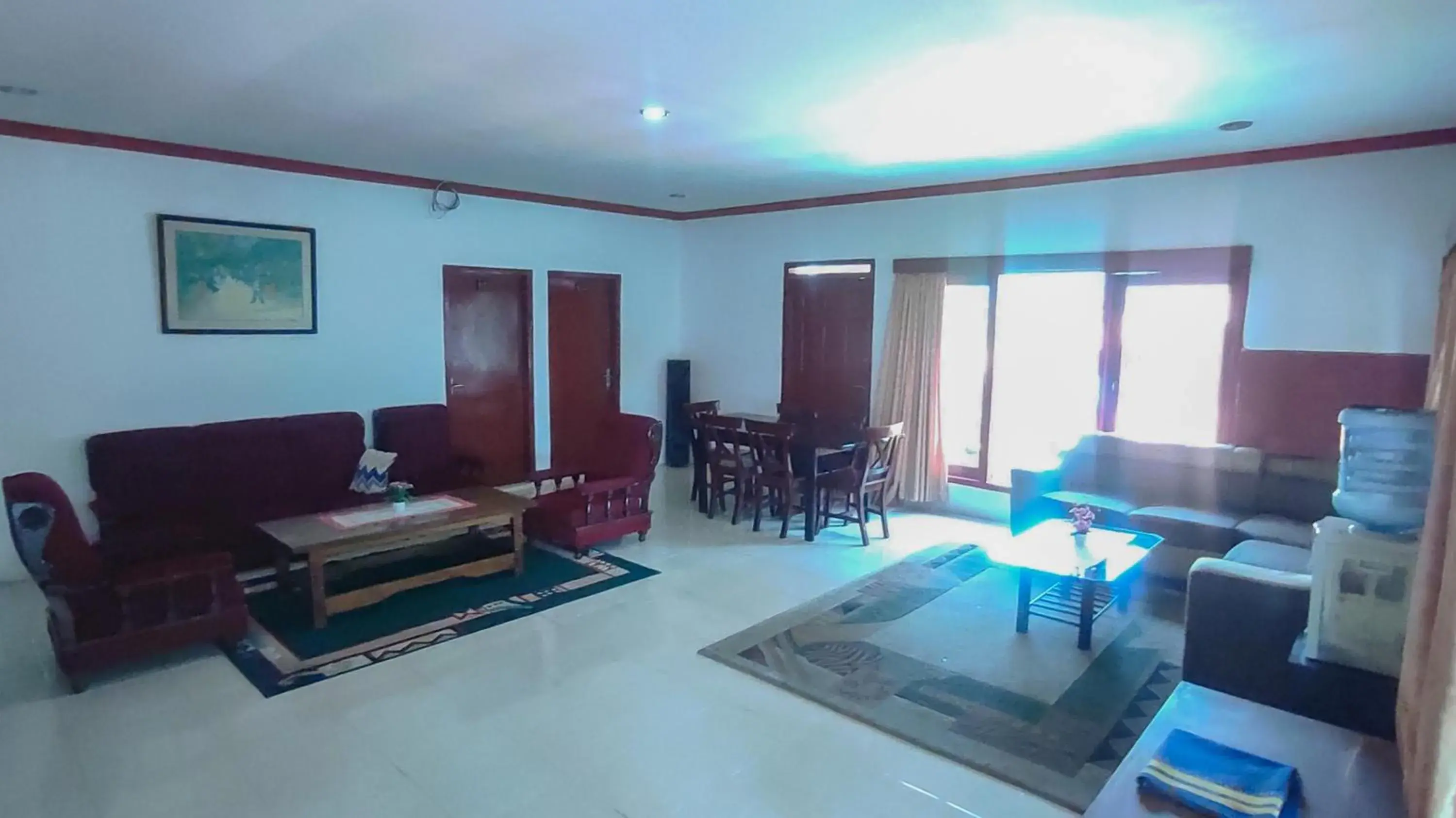 Living room in Burangrang Village Mitra RedDoorz Living room in Burangrang Village Mitra RedDoorz