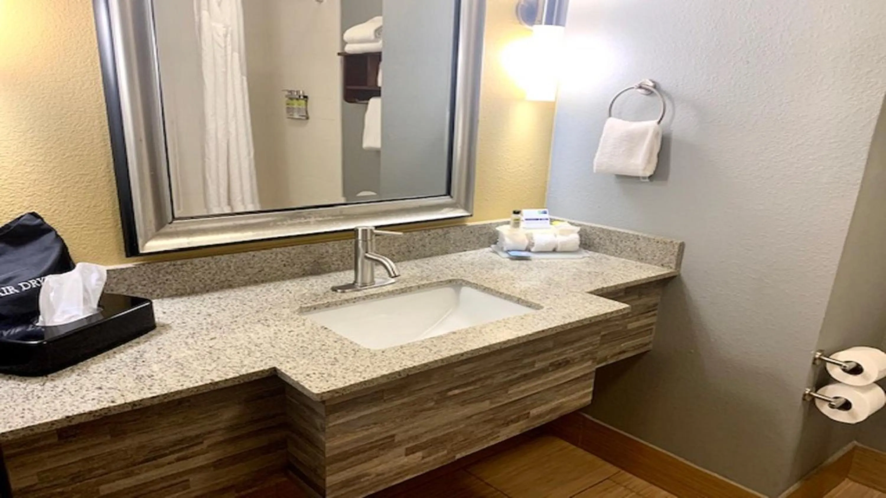 Bathroom in Holiday Inn Express & Suites Perry-National Fairground Area by IHG