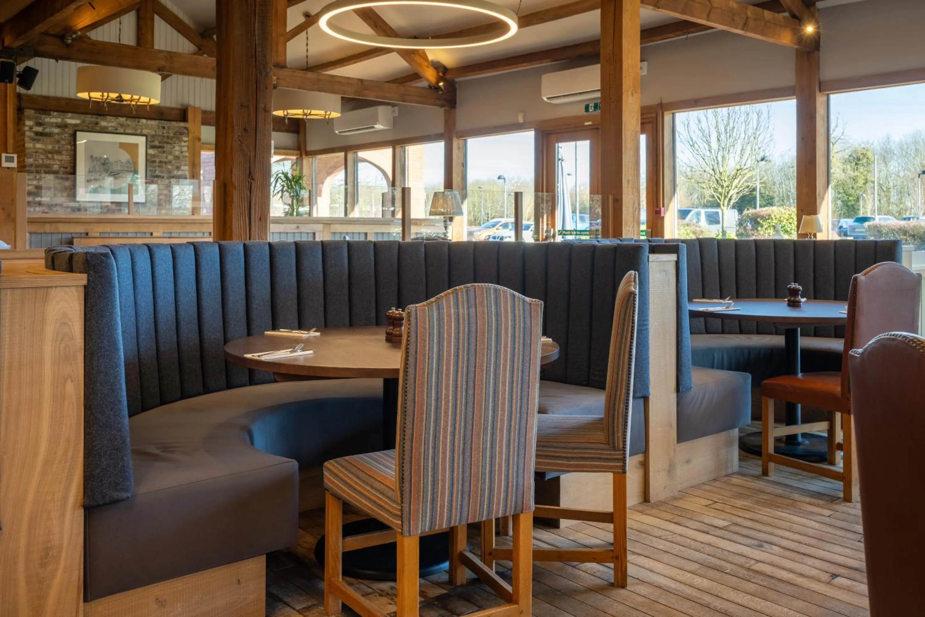 Restaurant/places to eat in Sandburn Hall