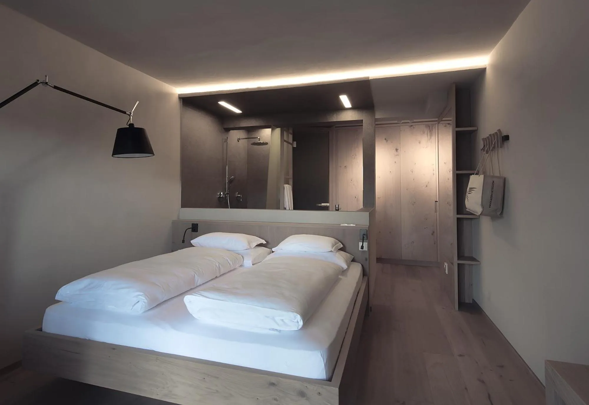 Photo of the whole room, Bed in Das Wanda