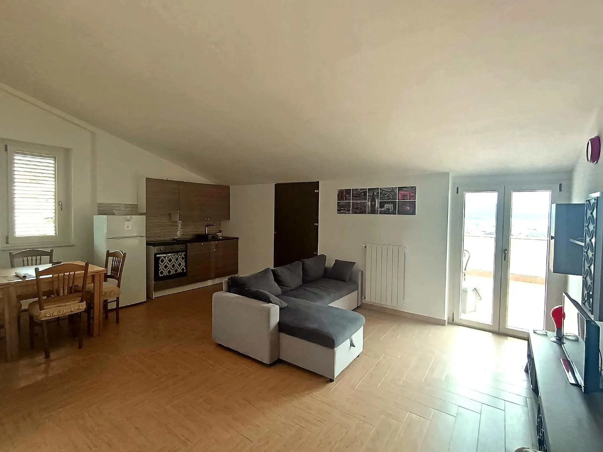 Kitchen or kitchenette in La Dolce Dimora