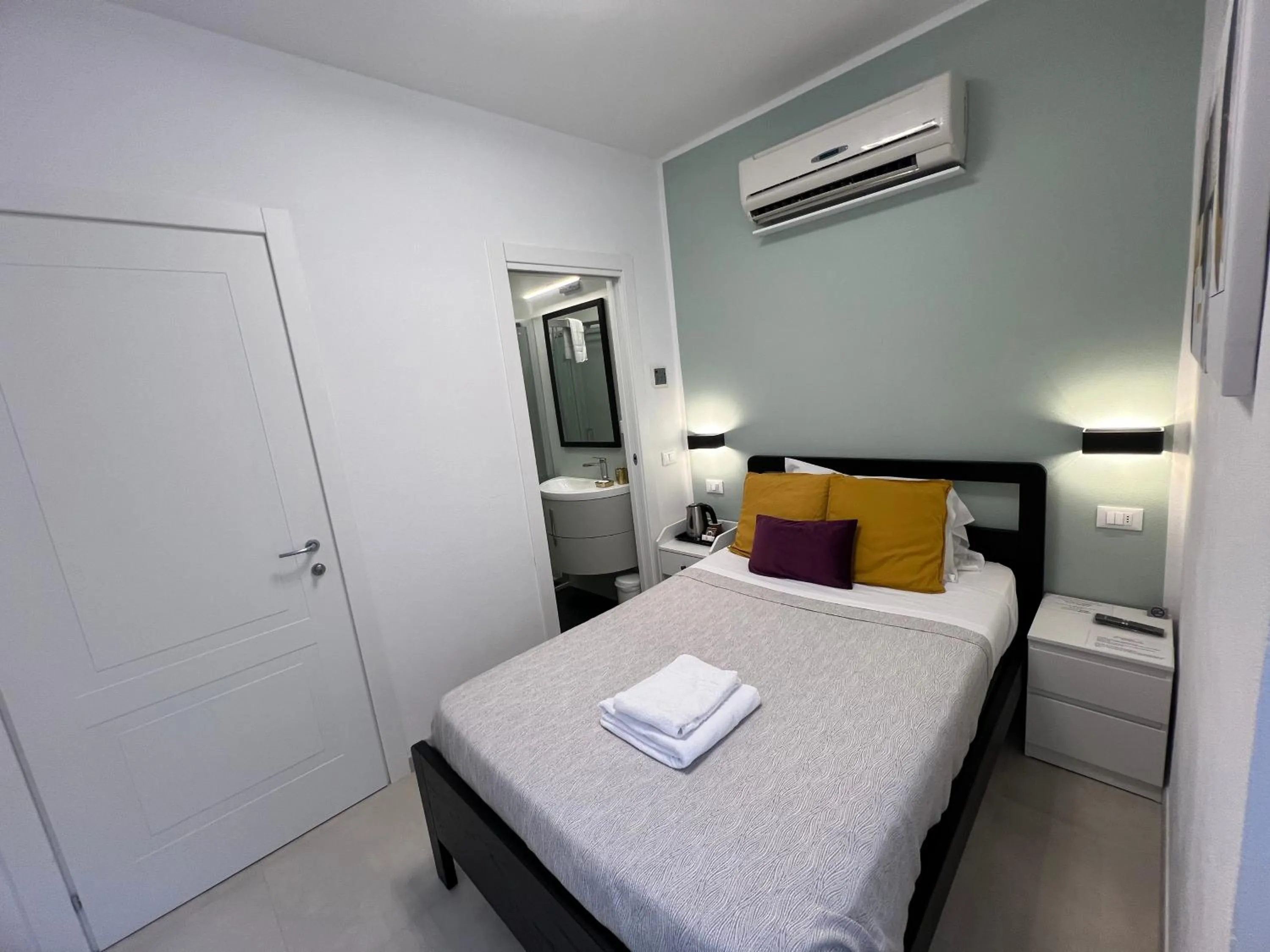 Bed in Affittacamere Sull'Arco