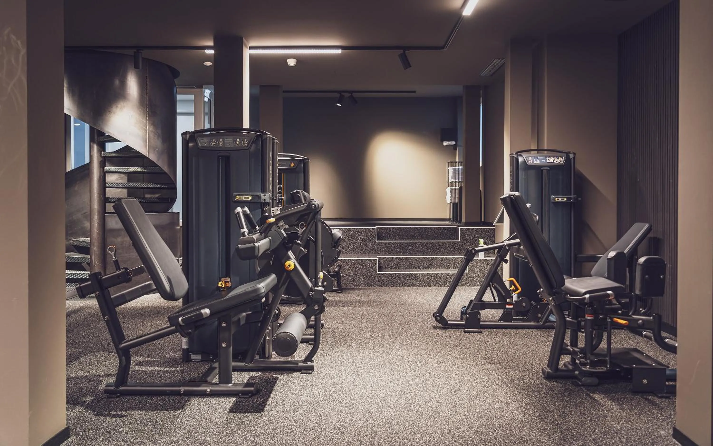 Fitness centre/facilities in Mountain Plaza Hotel
