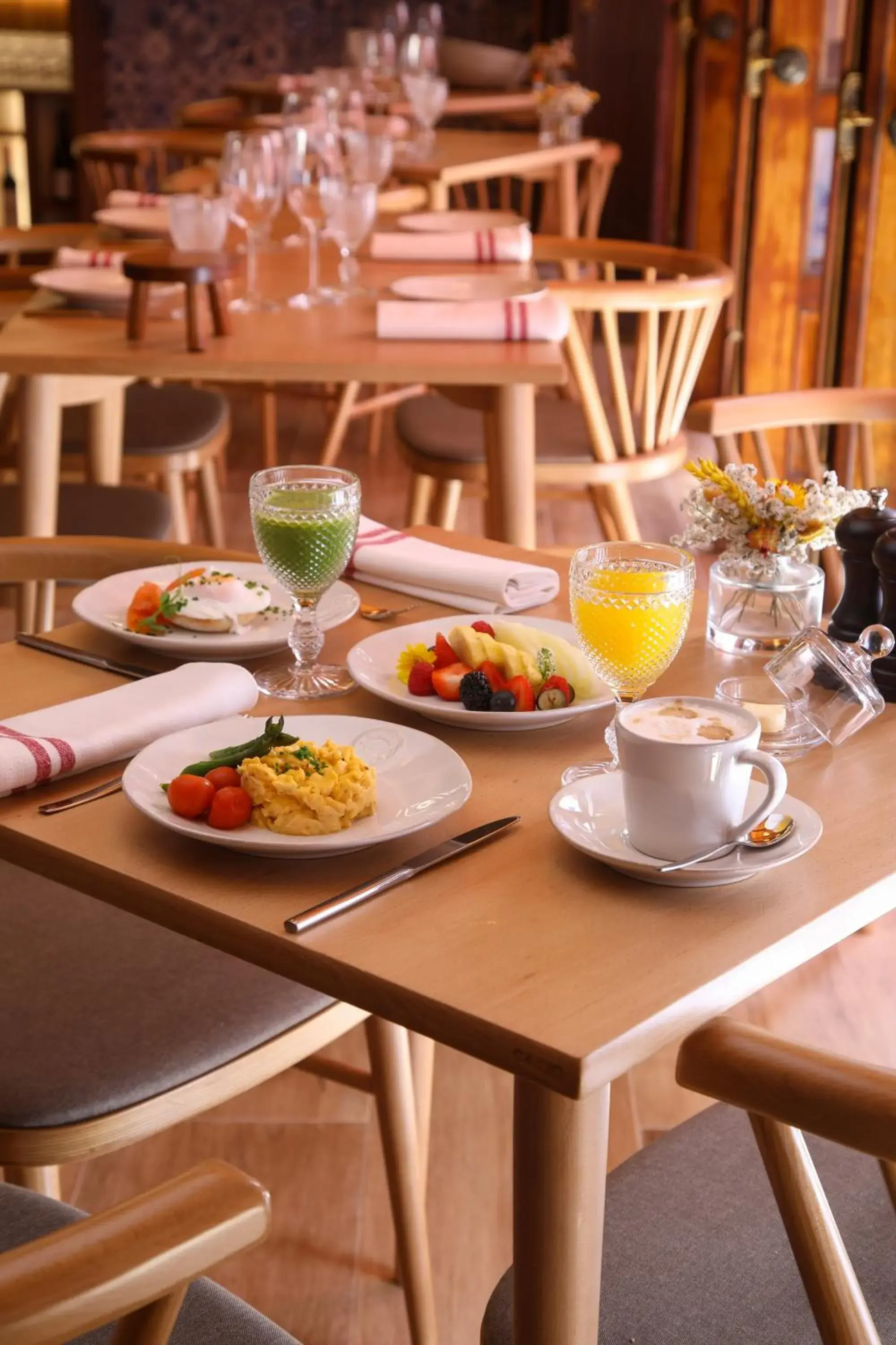 Restaurant/places to eat in Vincci Alfama Restaurant/places to eat in Vincci Alfama