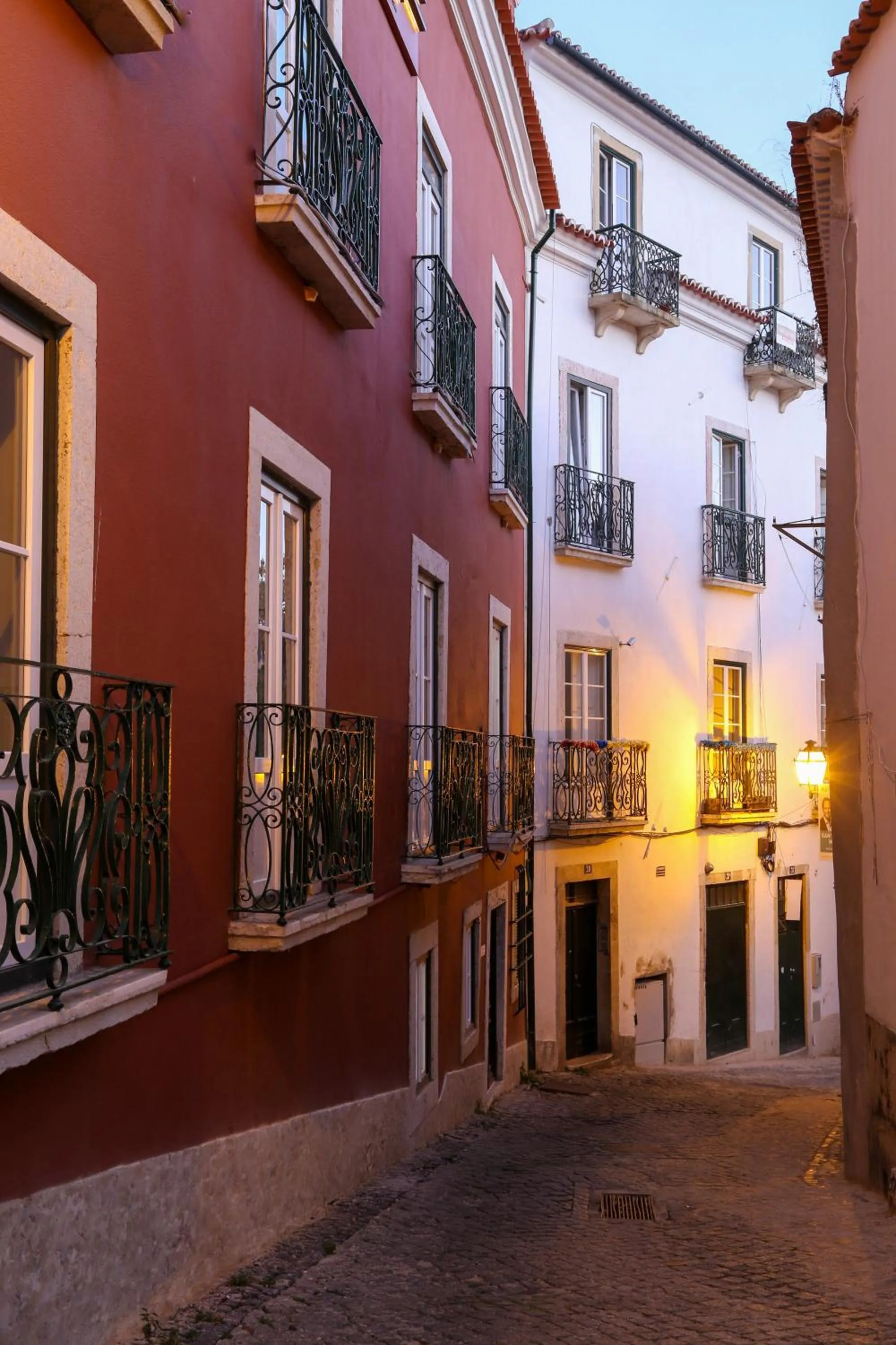 Property building in Vincci Alfama