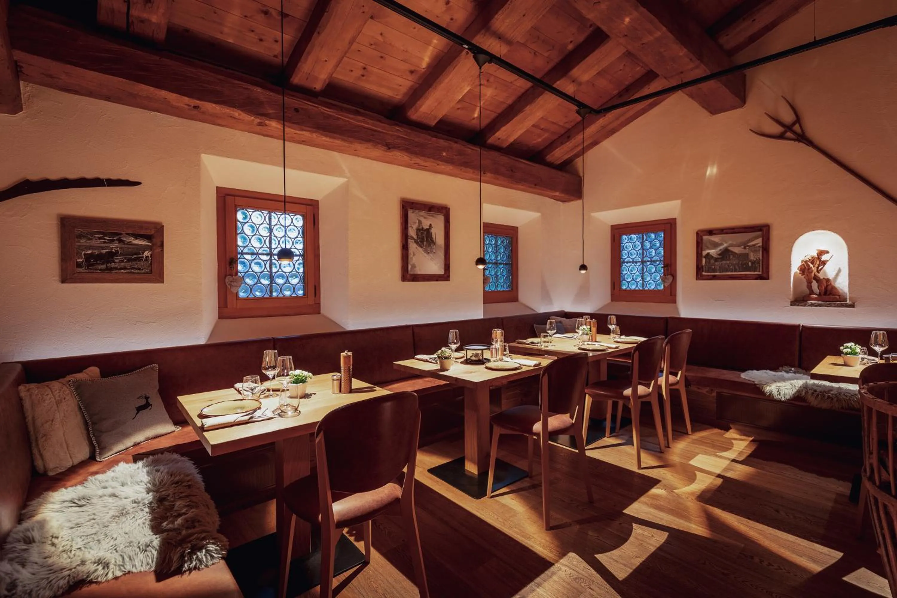 Restaurant/places to eat in Sunstar Hotel Klosters