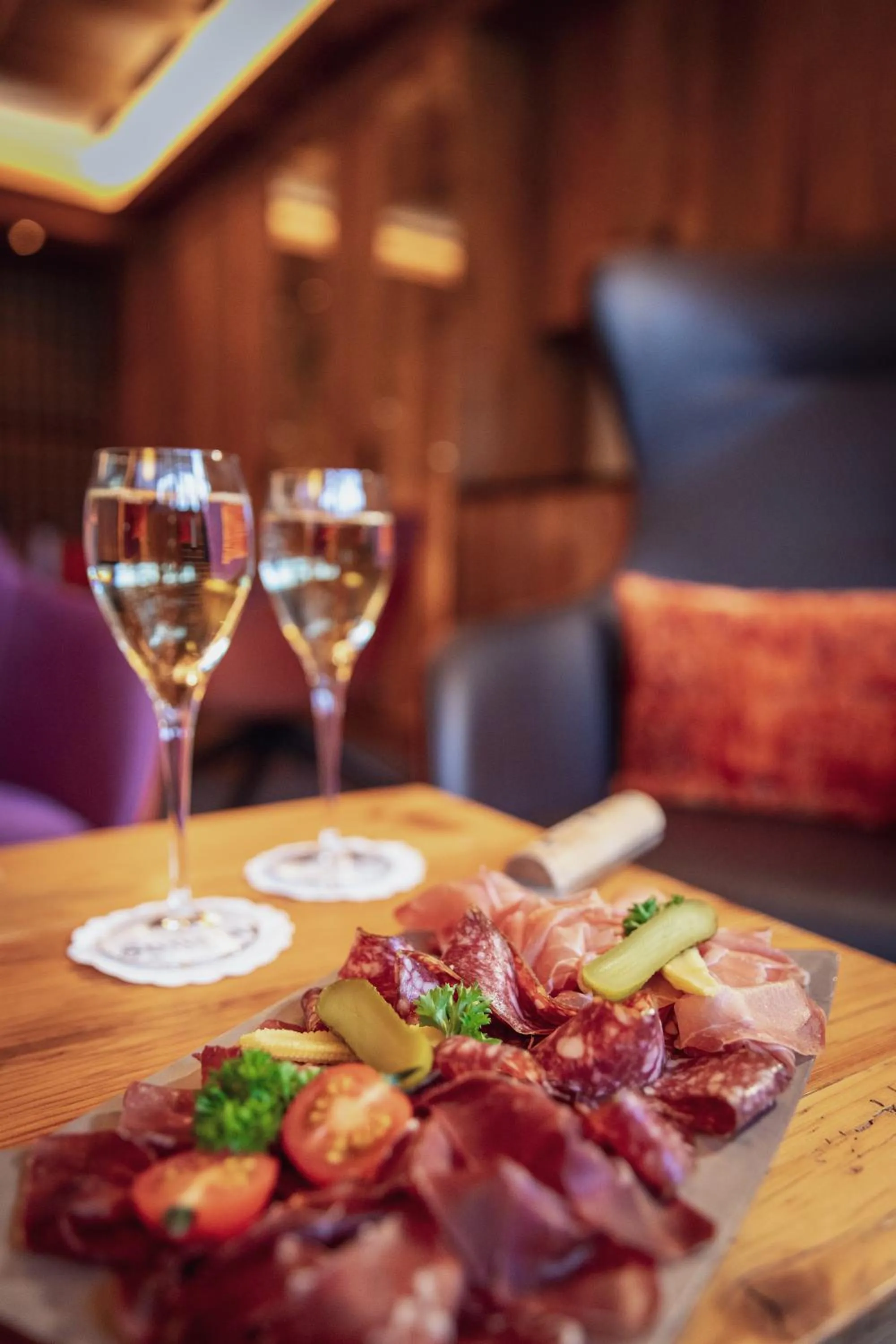 Lobby or reception in Sunstar Hotel Klosters