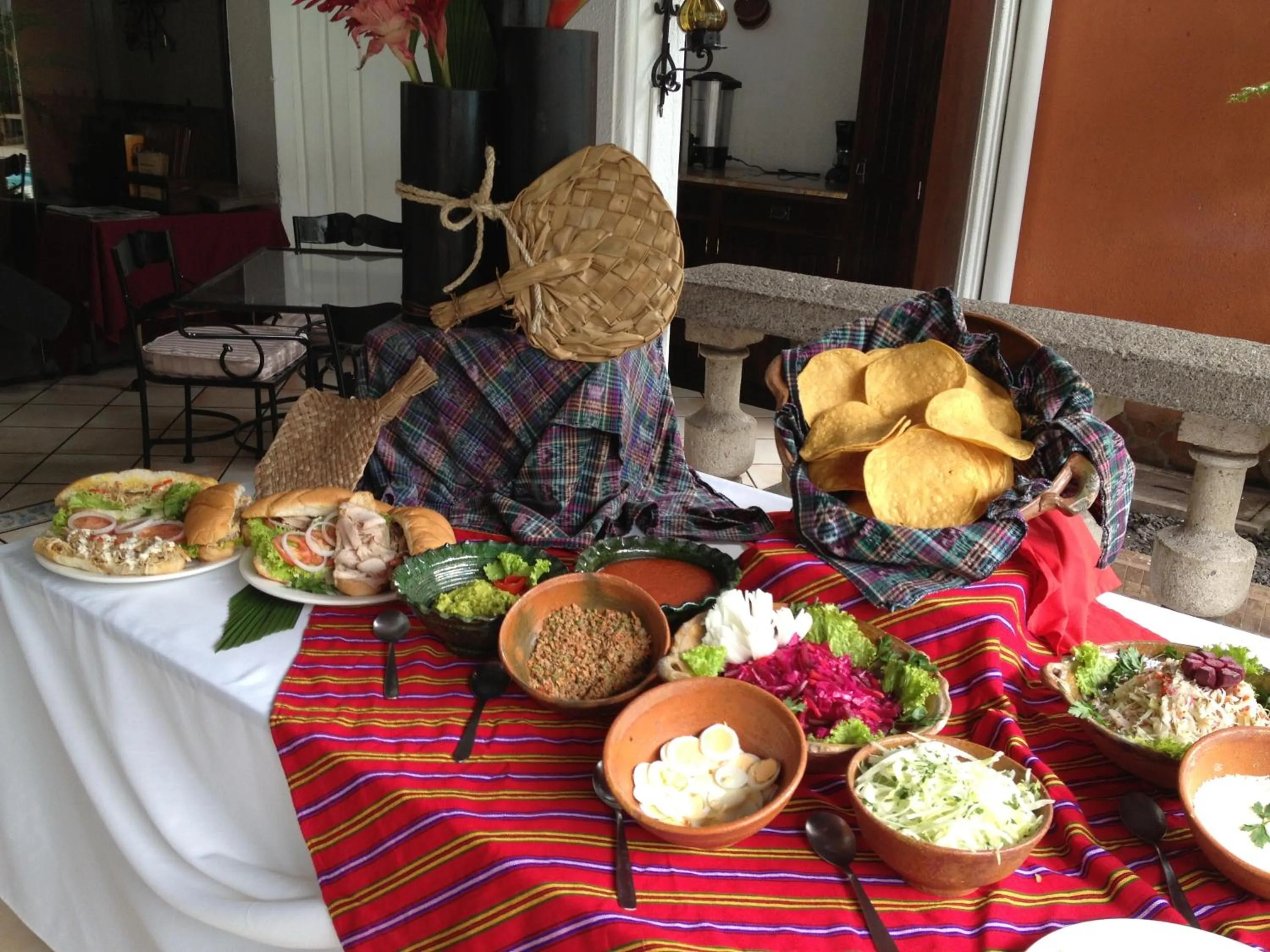 Food and drinks in Hotel Posada de Don José