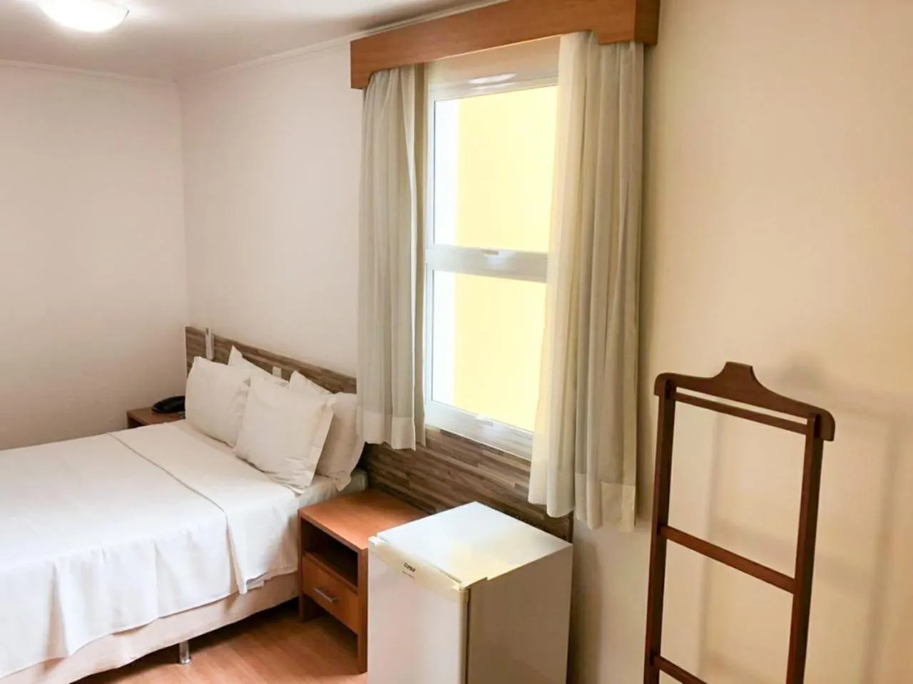 Photo of the whole room, Bed in Millian Hotel