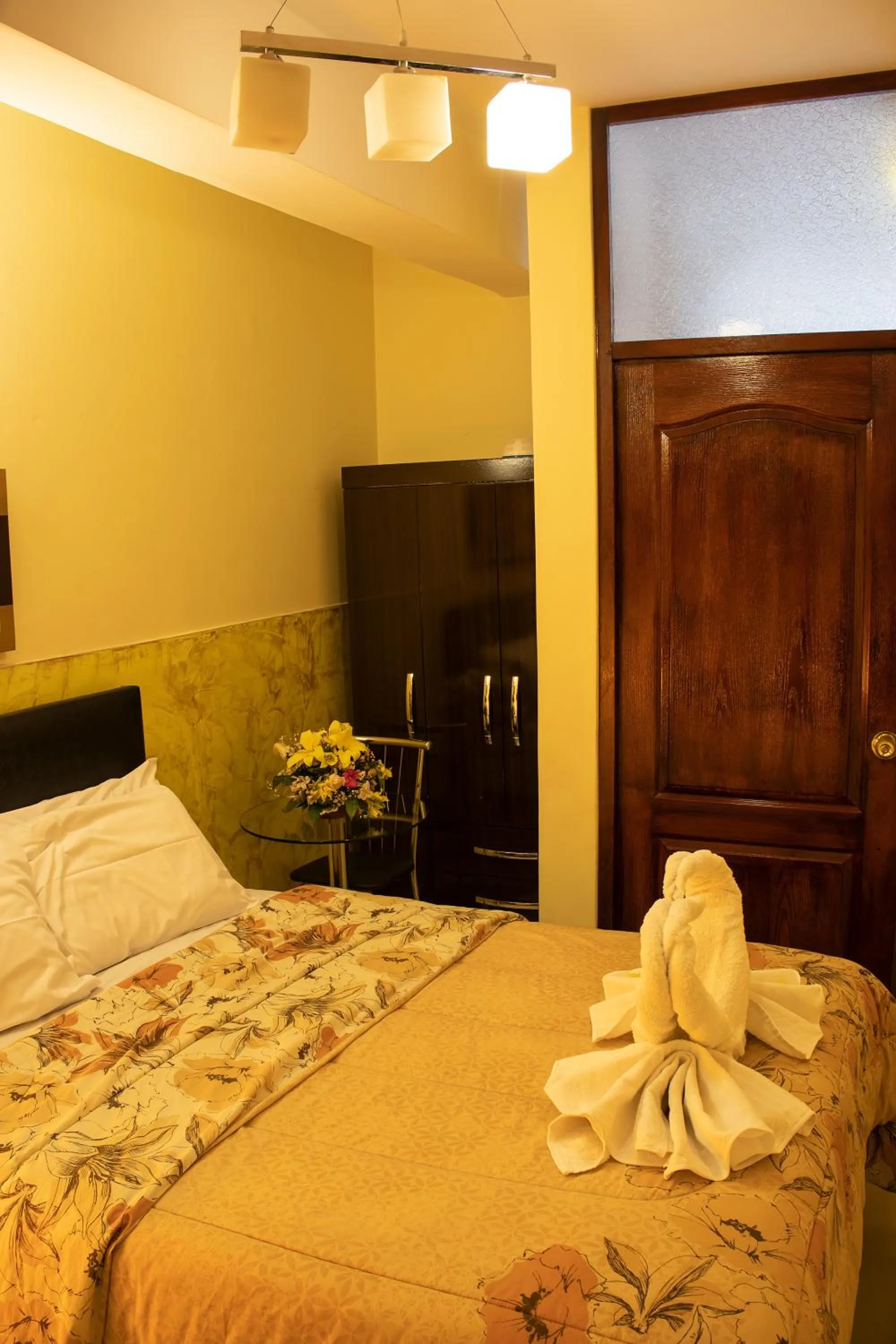 Photo of the whole room, Bed in Tambo del Solar