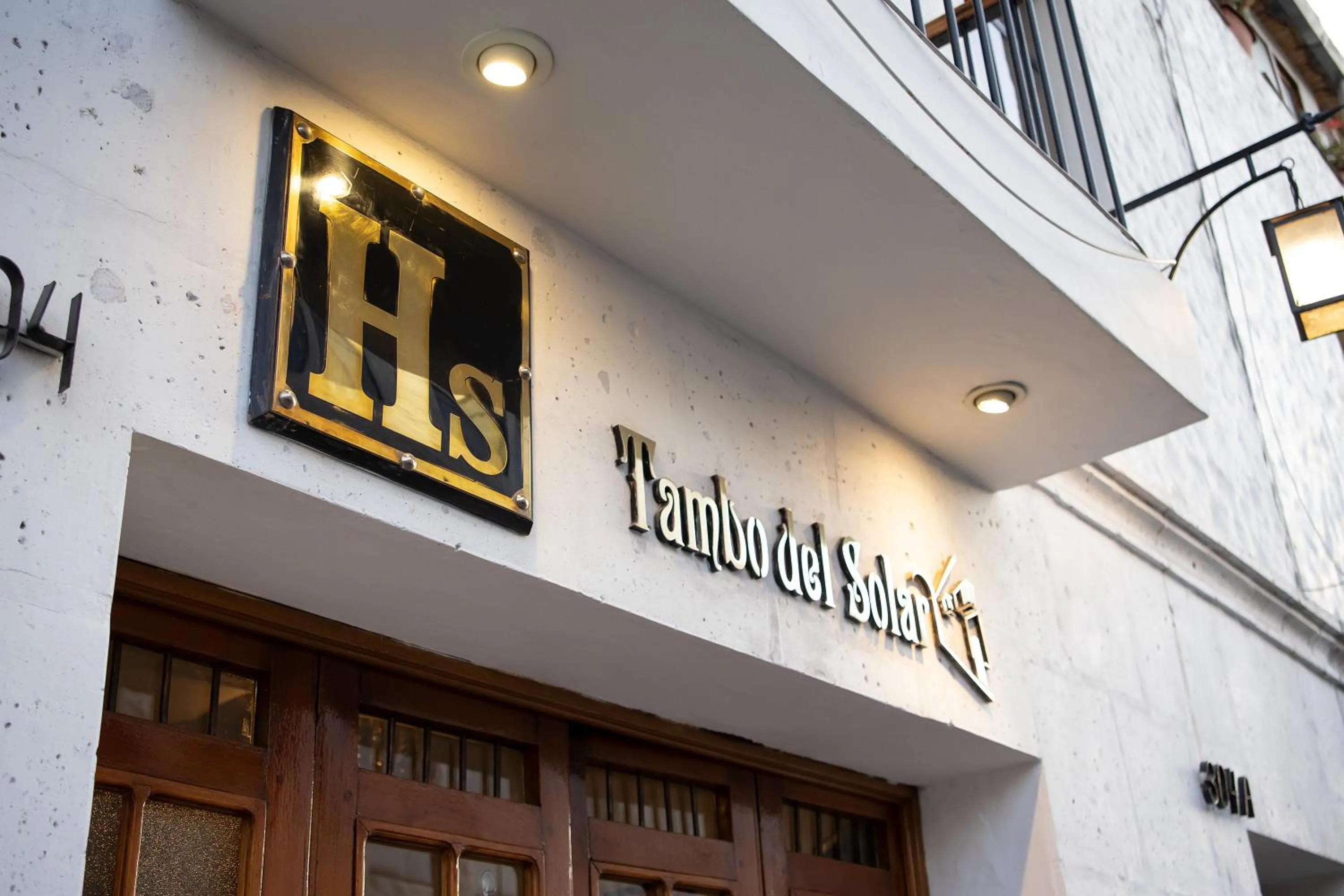 Property logo or sign in Tambo del Solar