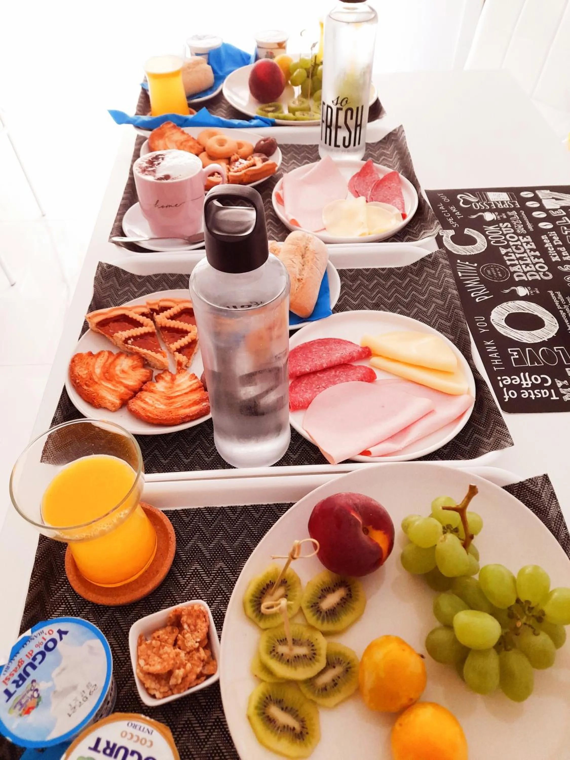 Breakfast in B&B Secret Suite