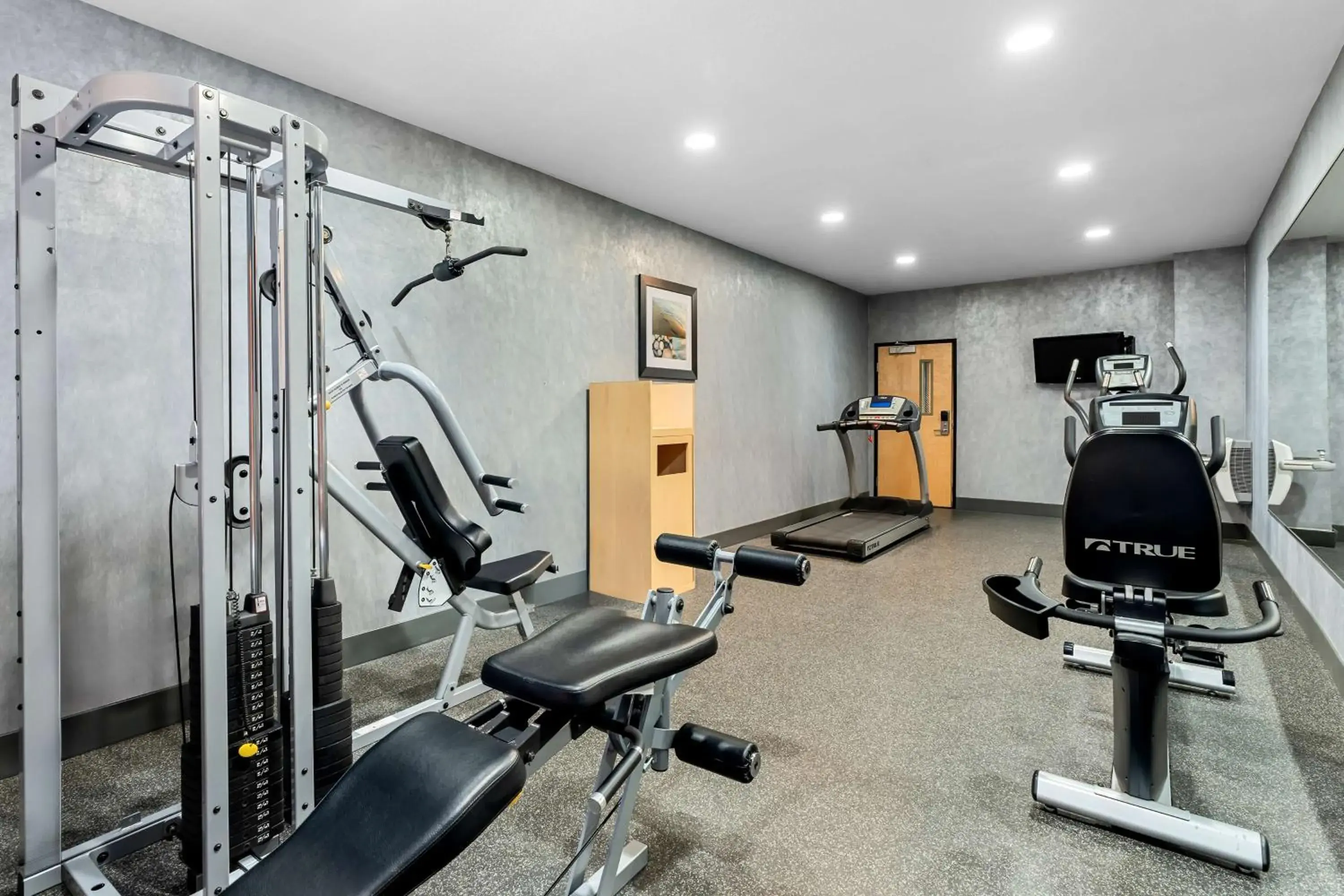 Fitness centre/facilities in Best Western Plus - Magee Inn & Suites Fitness centre/facilities in Best Western Plus - Magee Inn & Suites