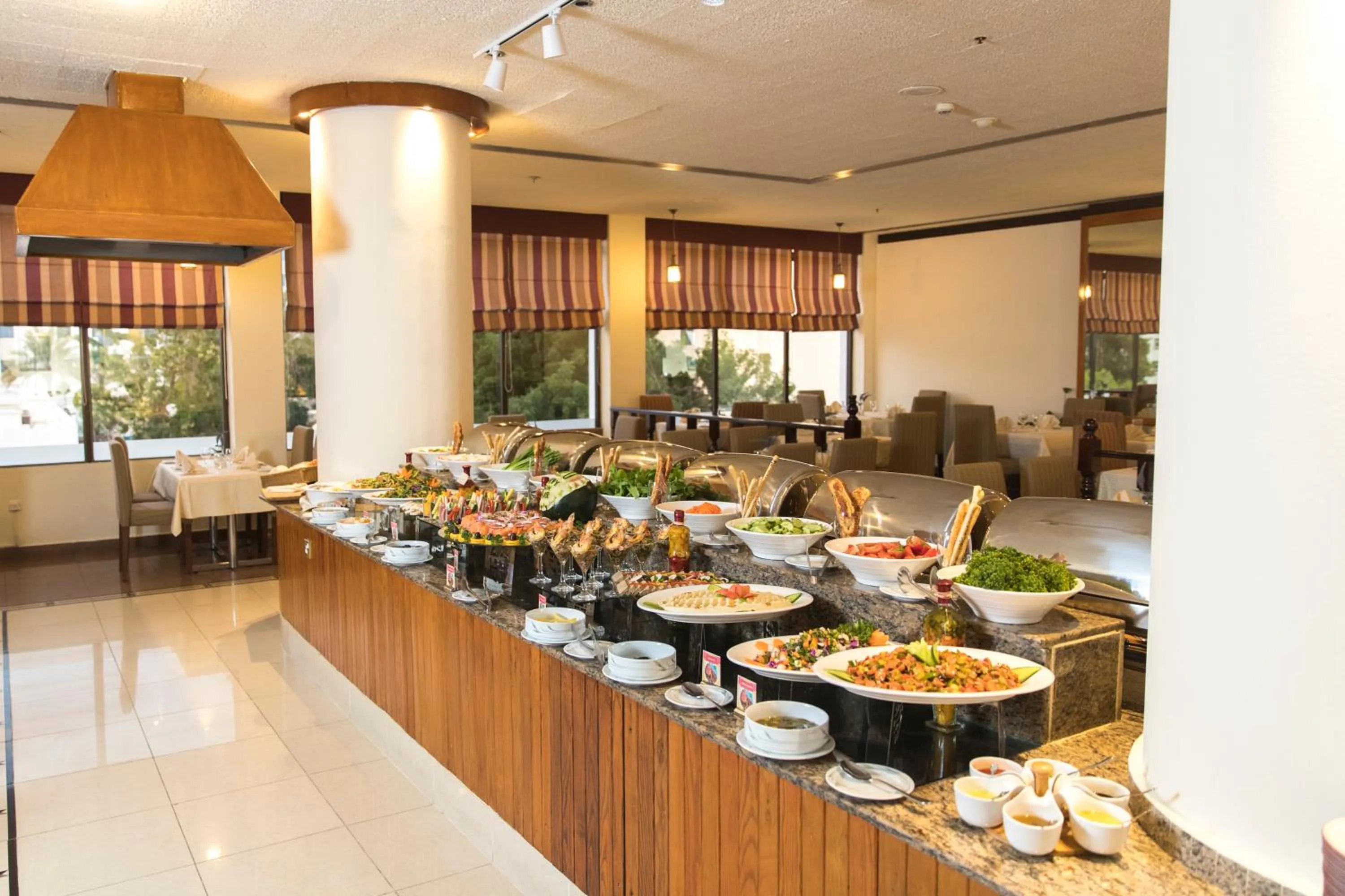 Restaurant/places to eat in Hotel Muscat Holiday