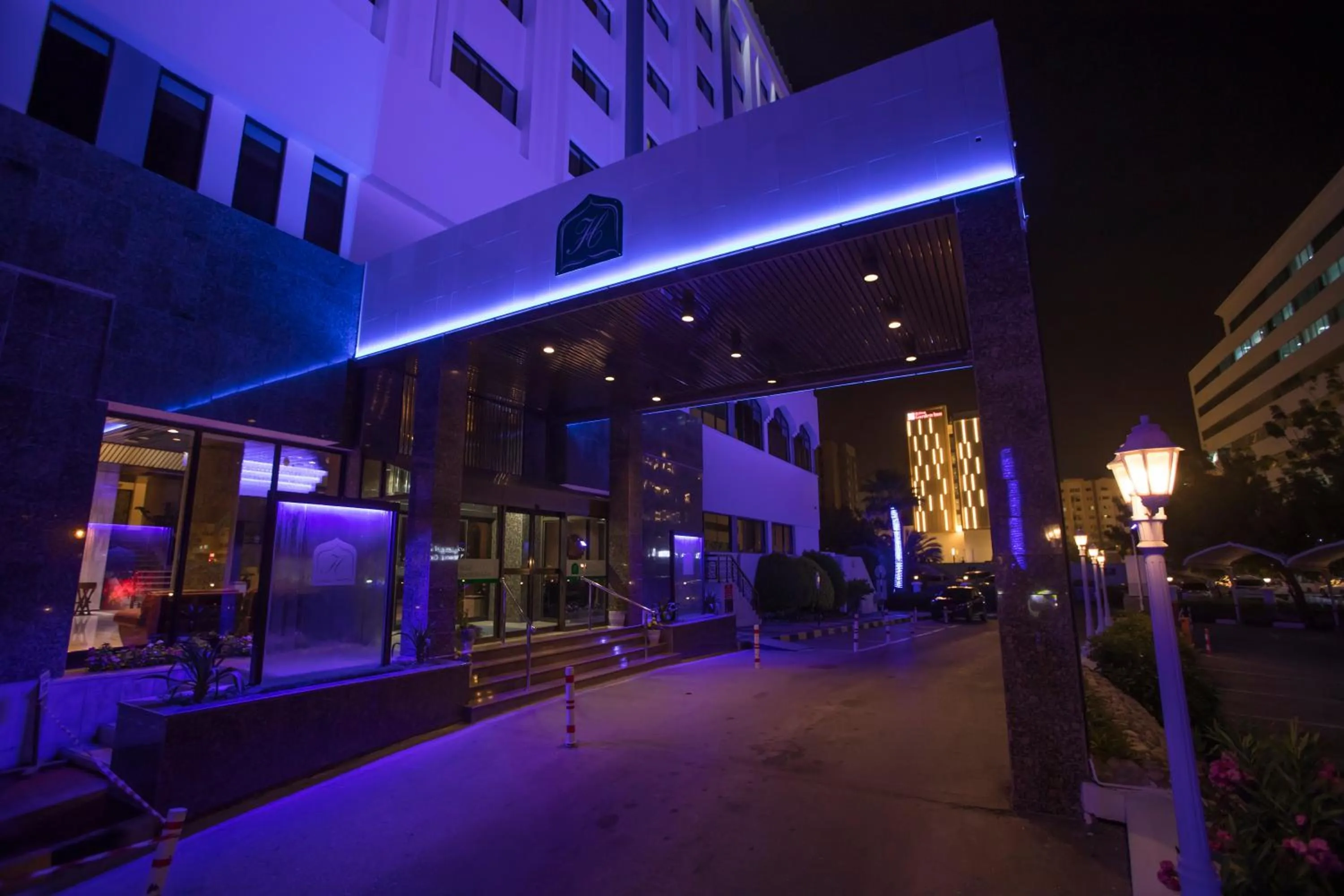 Facade/entrance in Hotel Muscat Holiday