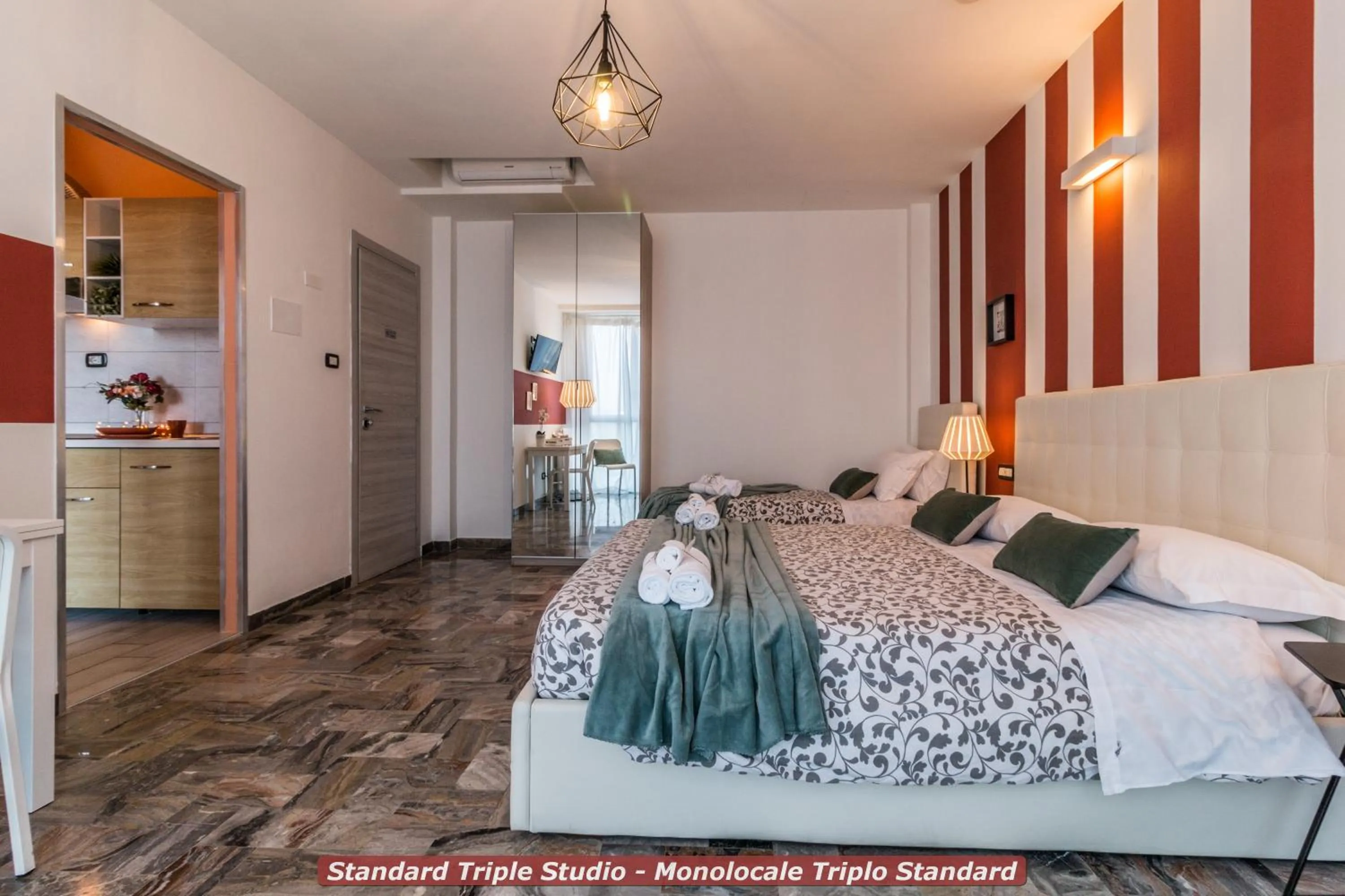 Photo of the whole room, Bed in 4 Star Bologna Train Station - Self Check-In