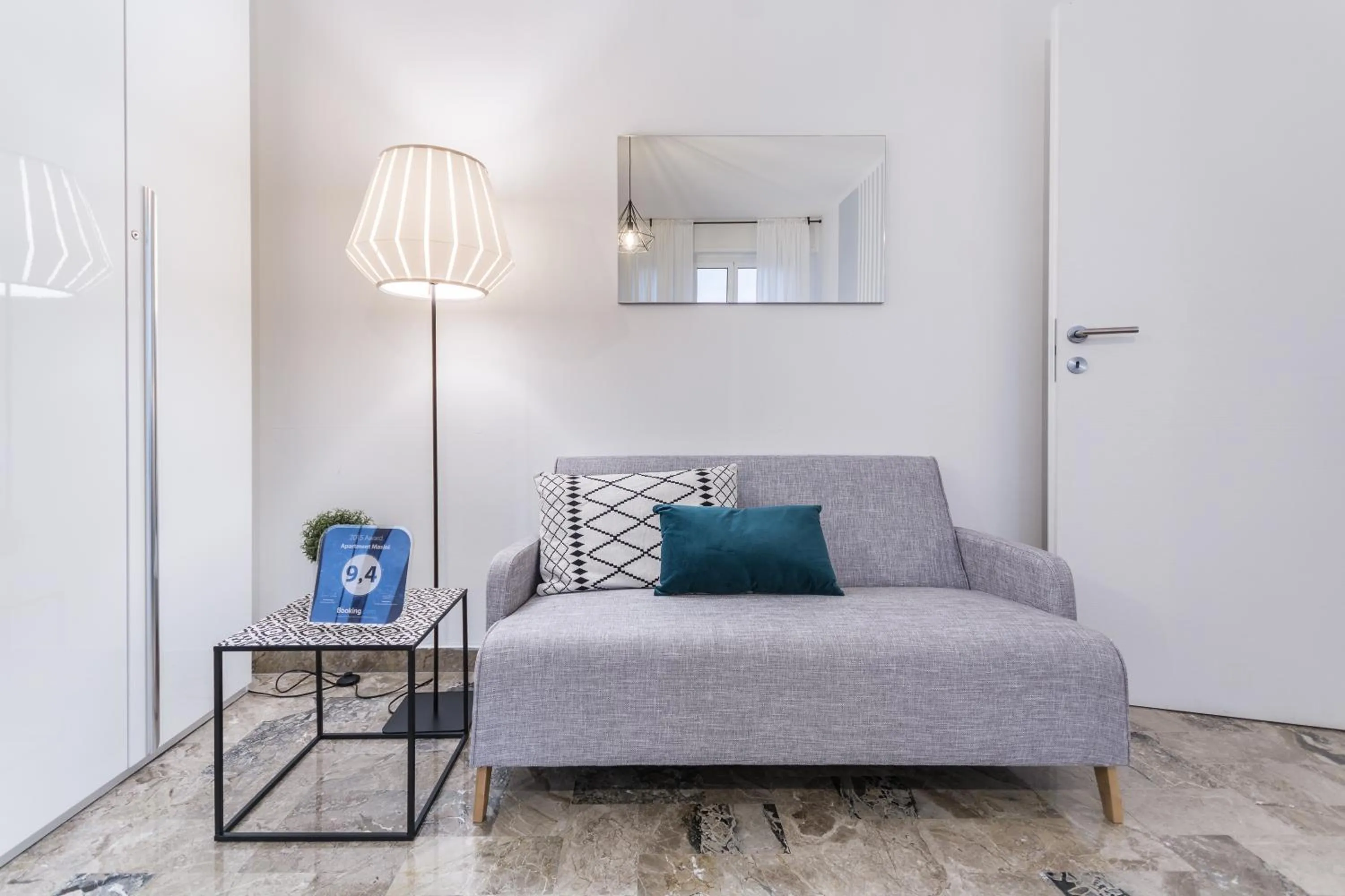Seating area in 4 Star Bologna Train Station - Self Check-In