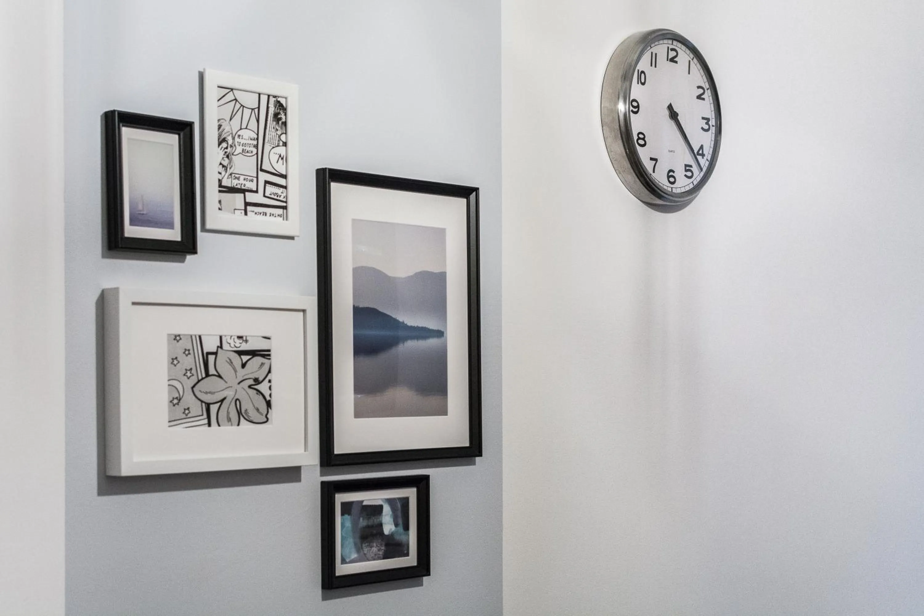 Decorative detail in 4 Star Bologna Train Station - Self Check-In