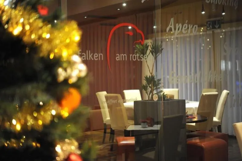 Restaurant/places to eat in Falken am Rotsee