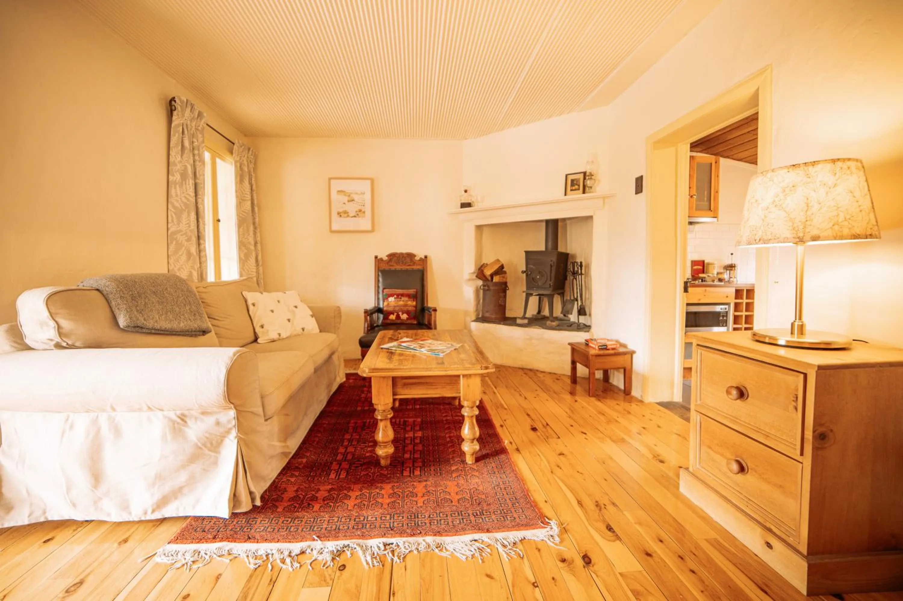 Goat Square House - Historic Row Cottages