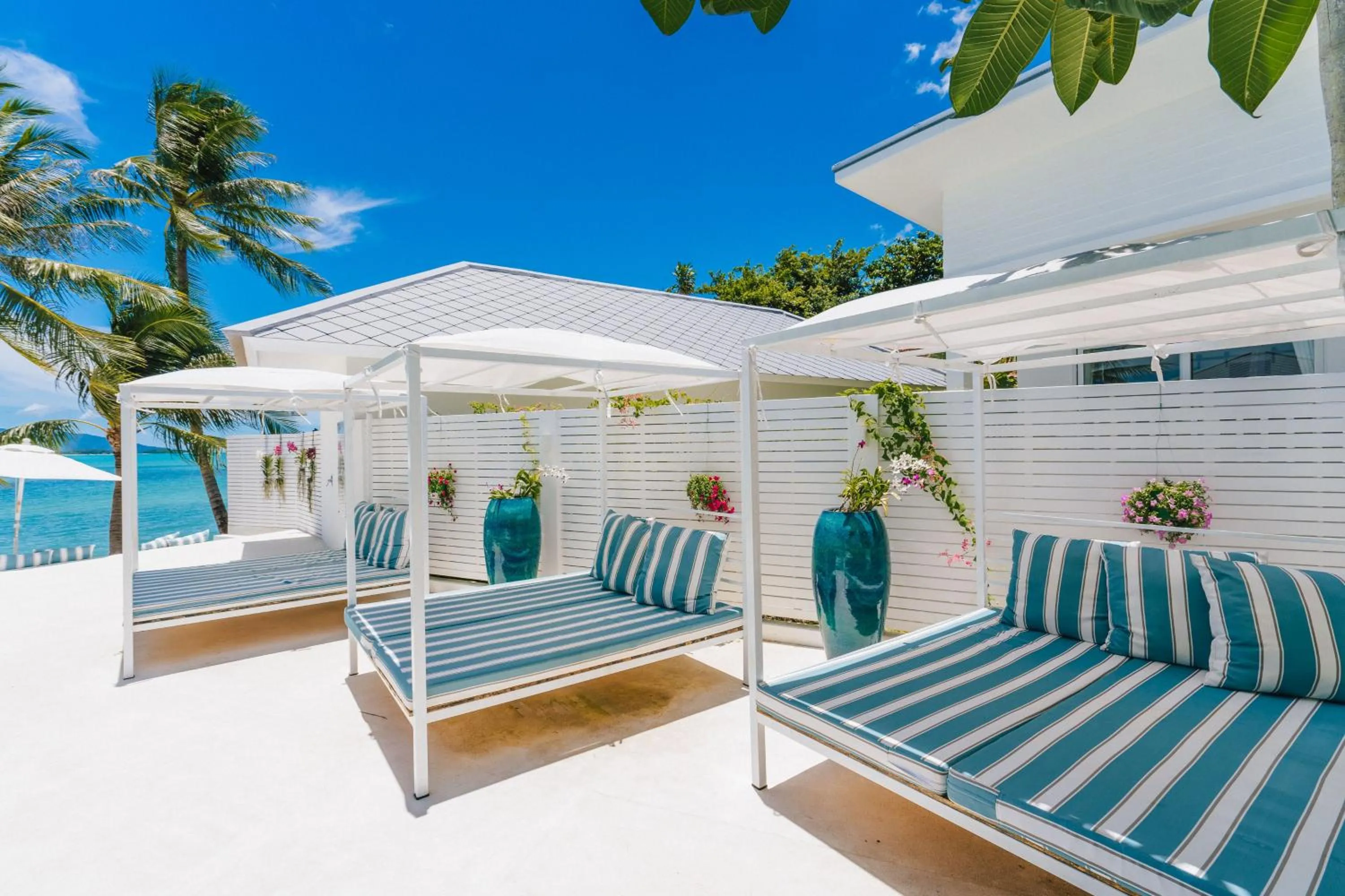 Property building in Tembo Beach Club & Resort