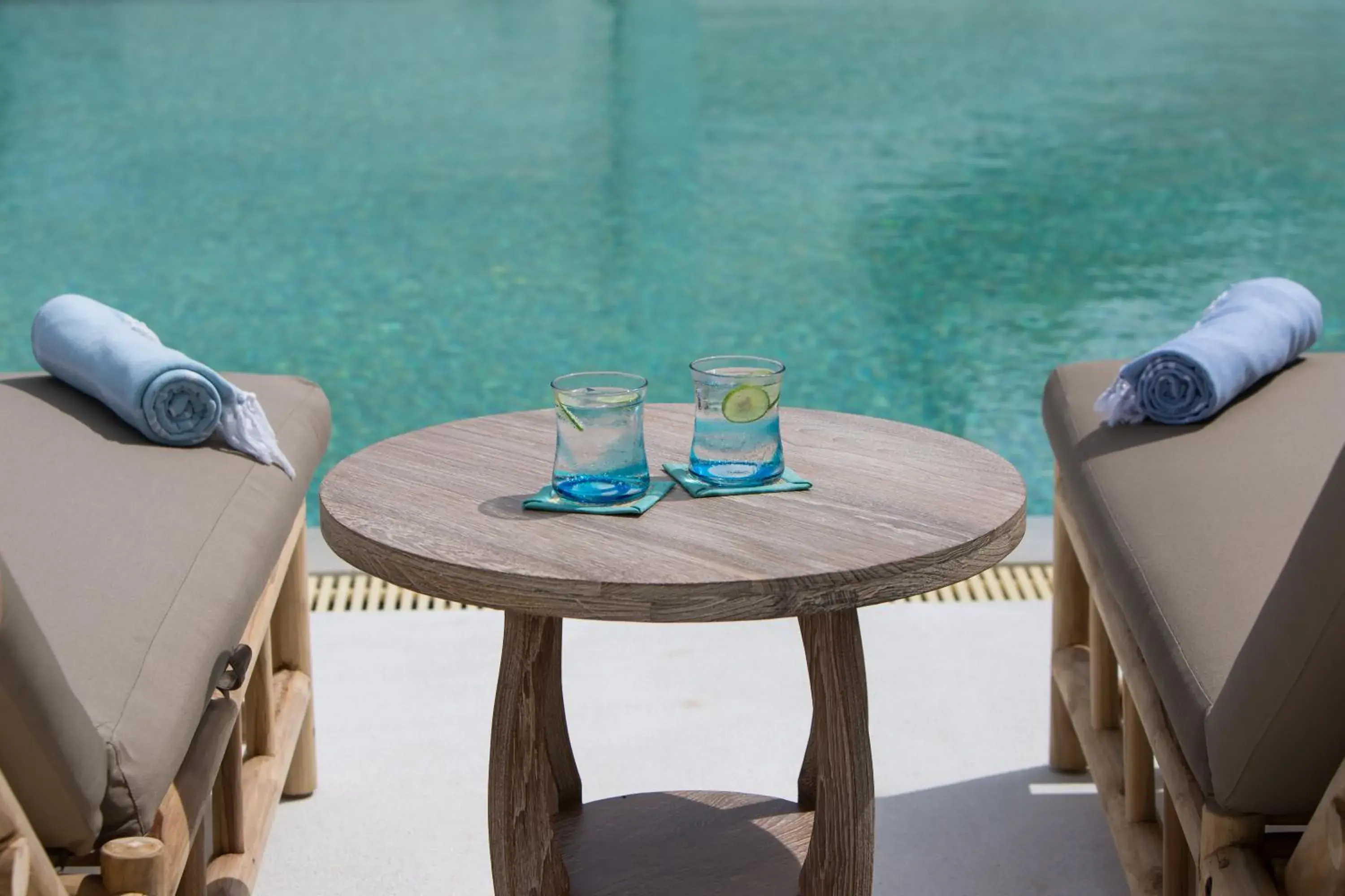 Lounge or bar in Tembo Beach Club & Resort Lounge or bar in Tembo Beach Club & Resort