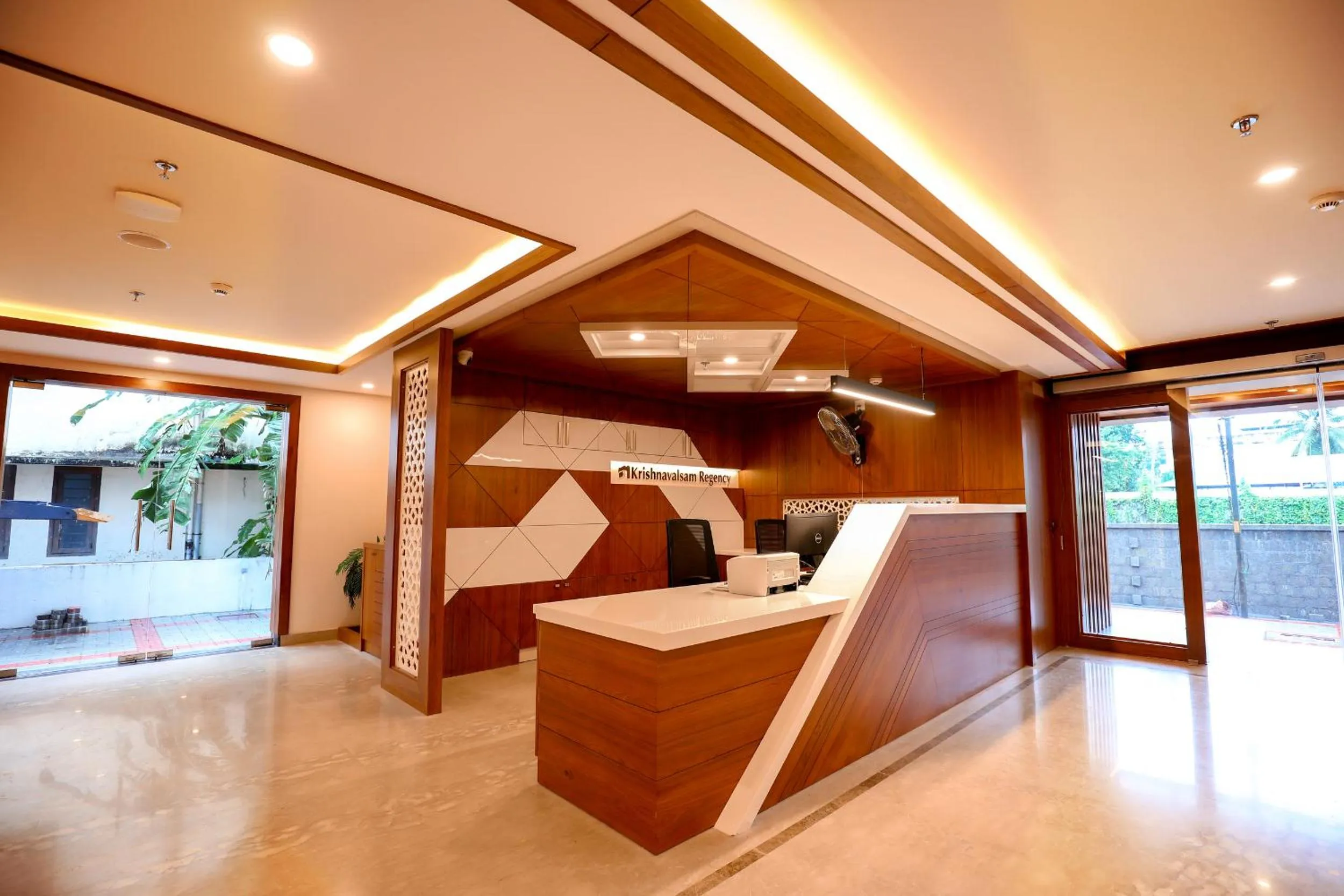 Lobby or reception in Krishnavalsam Regency