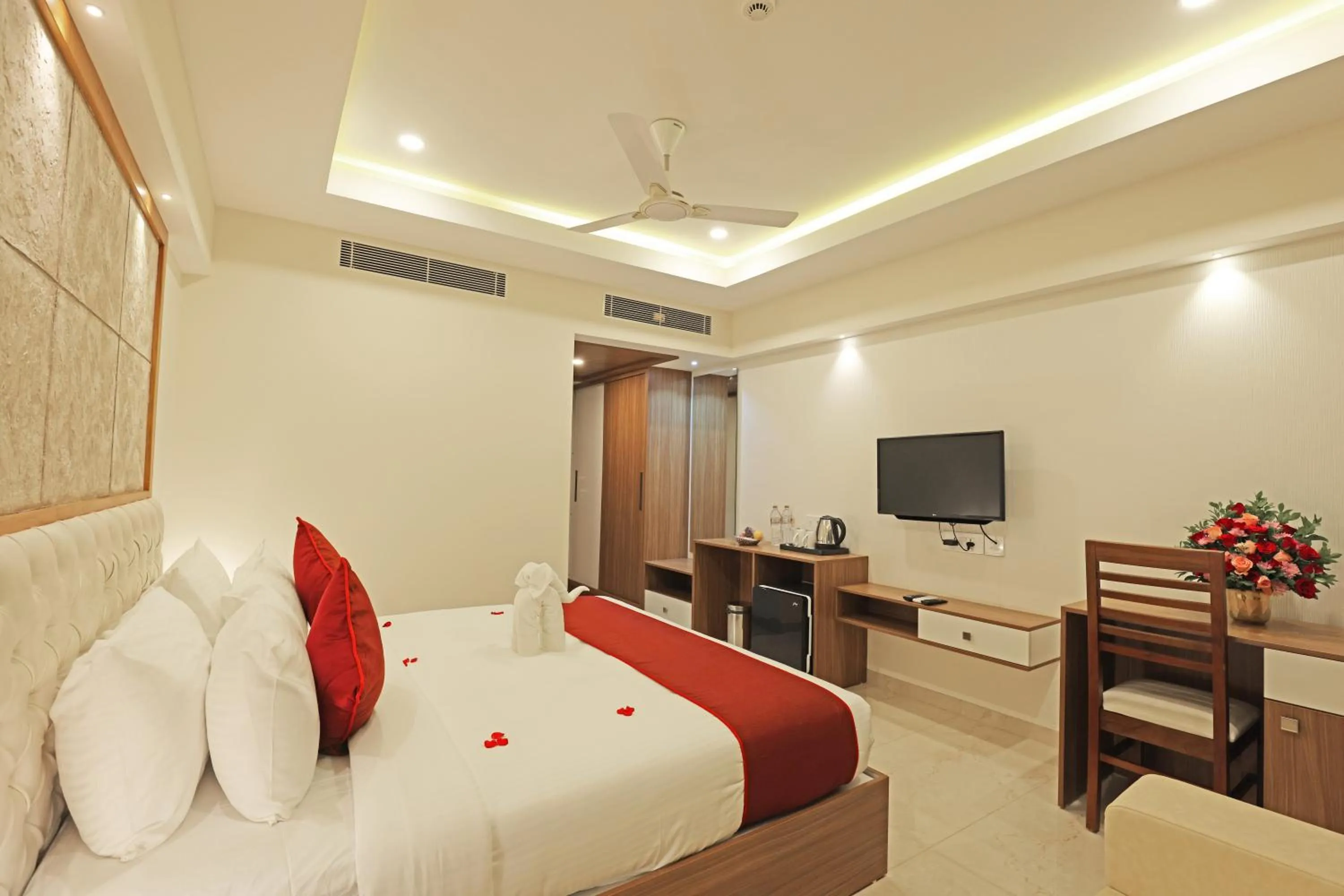 TV and multimedia, Bed in Krishnavalsam Regency