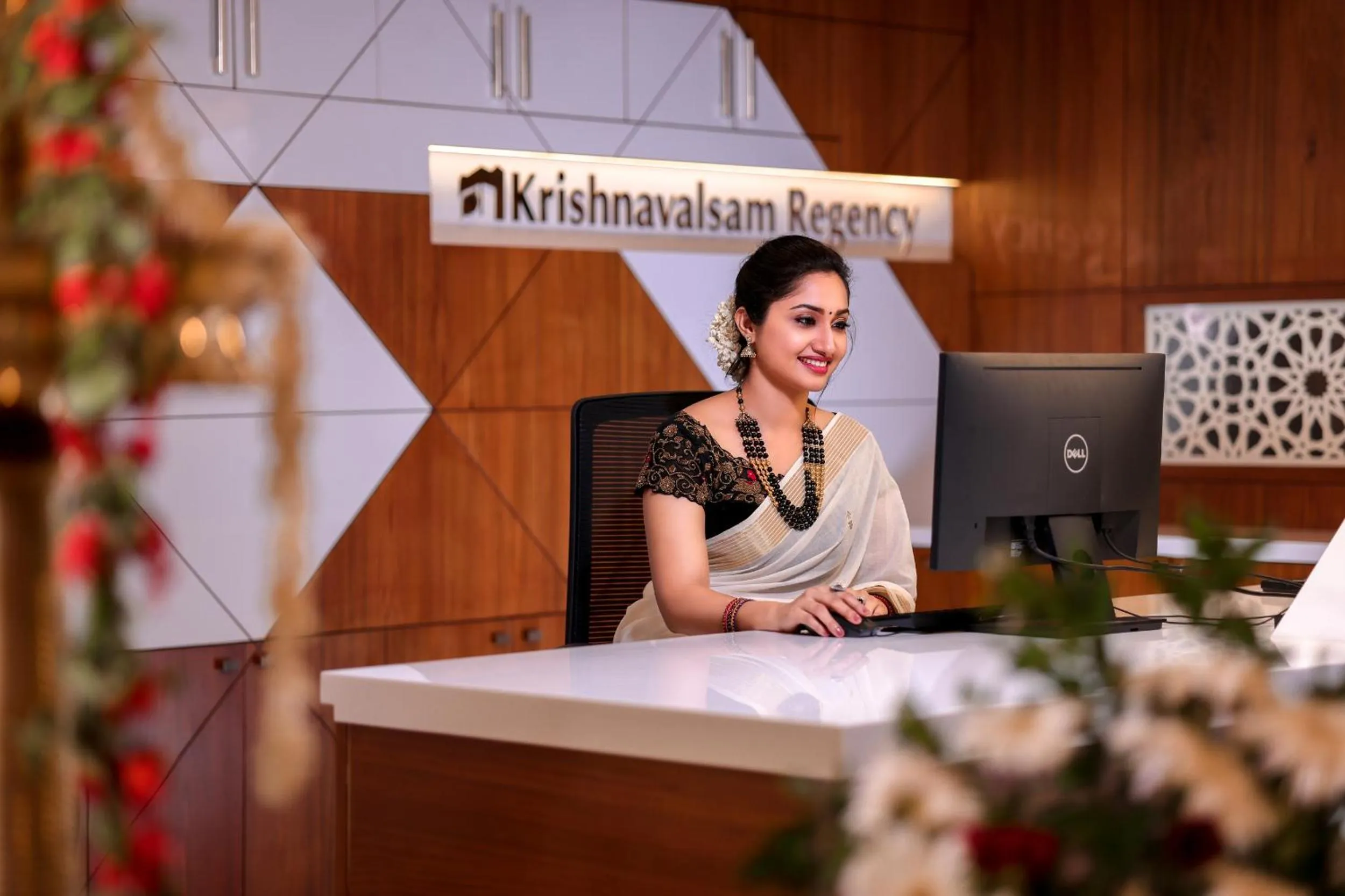 Staff in Krishnavalsam Regency