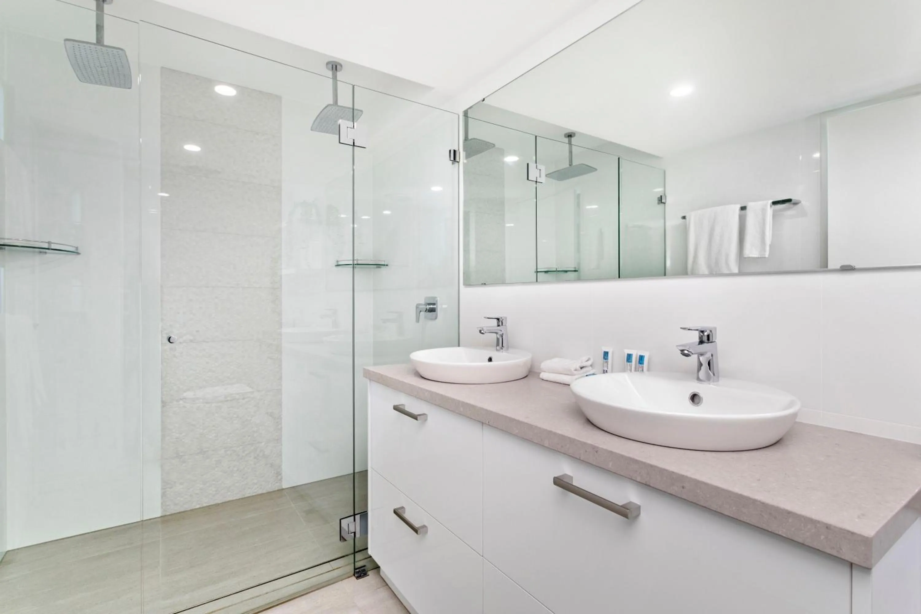 Bathroom in Suite 310 Sandcastles 3 Bedroom Deluxe