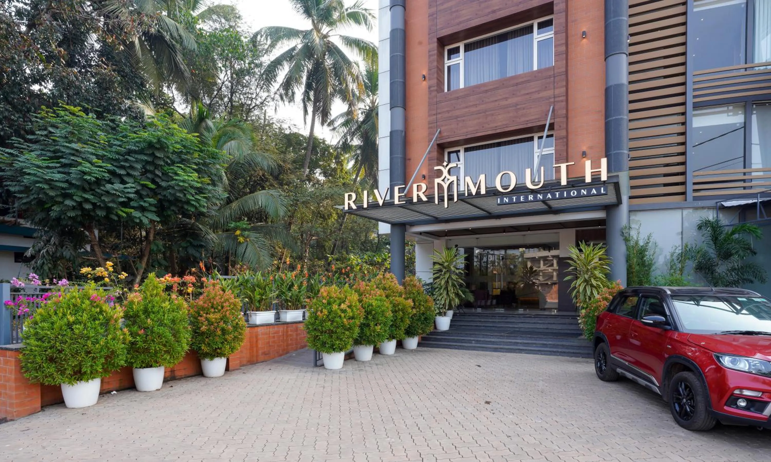 Property building in Nexstay River Mouth International