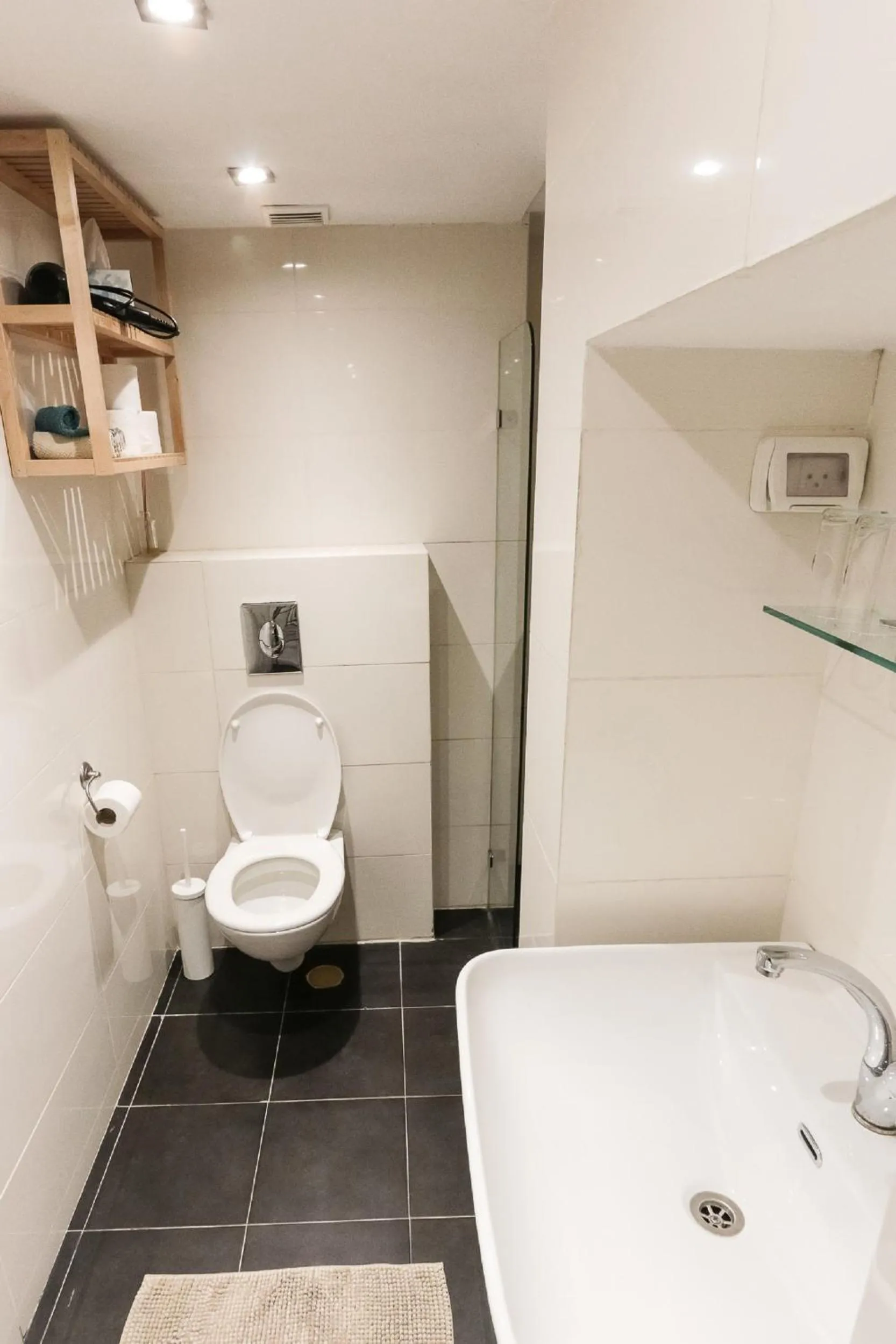 Toilet in Krivine B&B