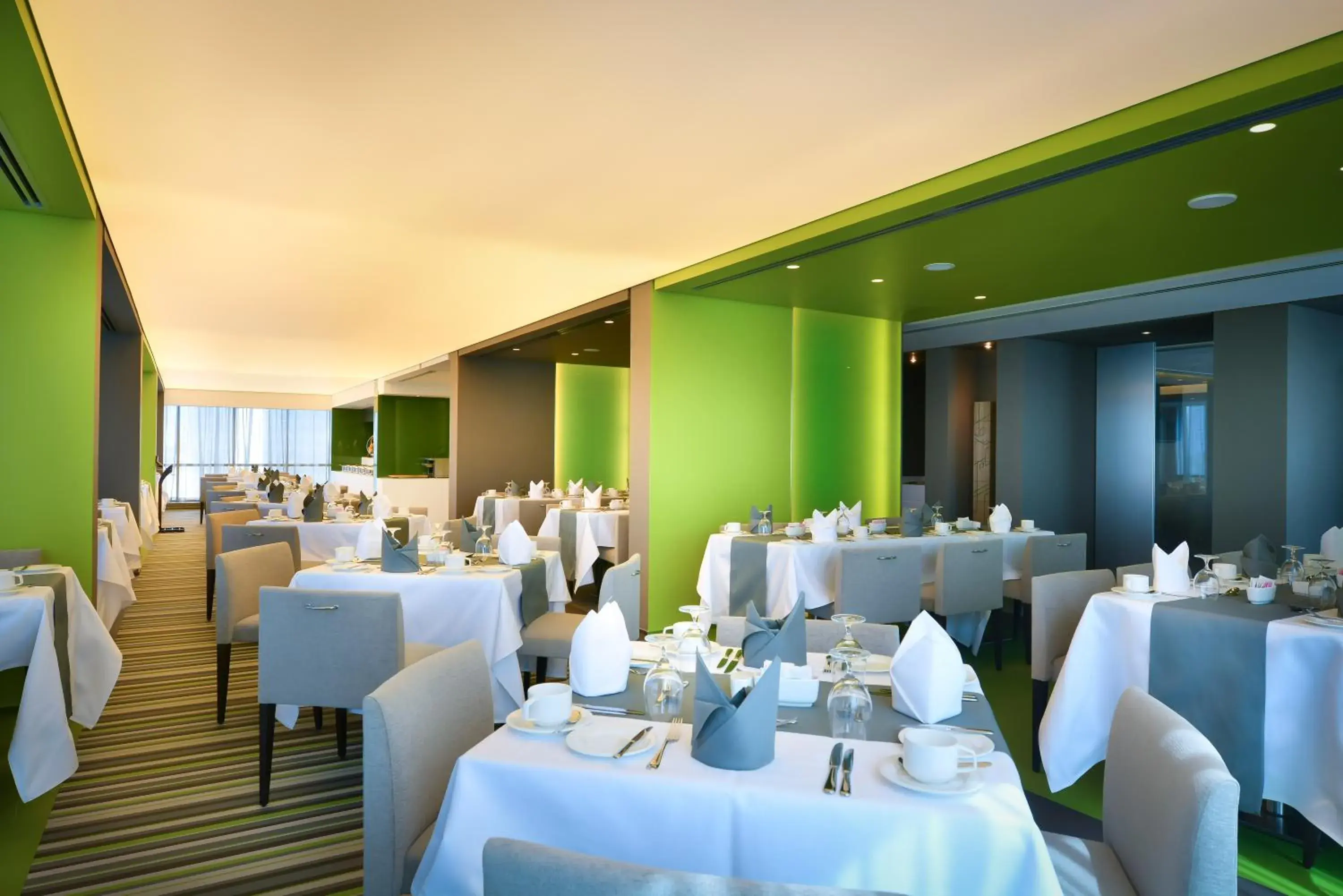 Restaurant/places to eat in 72 Hotel Sharjah Restaurant/places to eat in 72 Hotel Sharjah