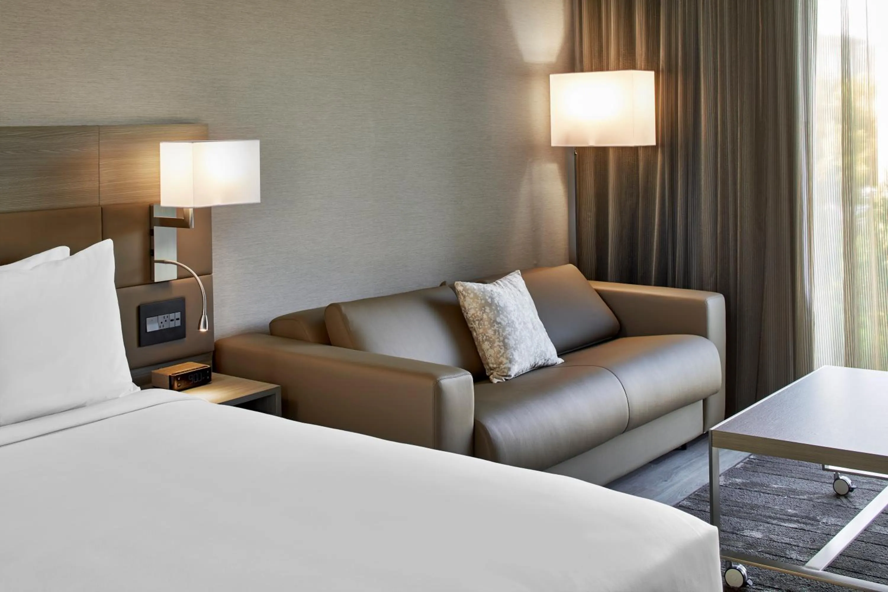 Living room, Bed in AC Hotel by Marriott Durham Duke University